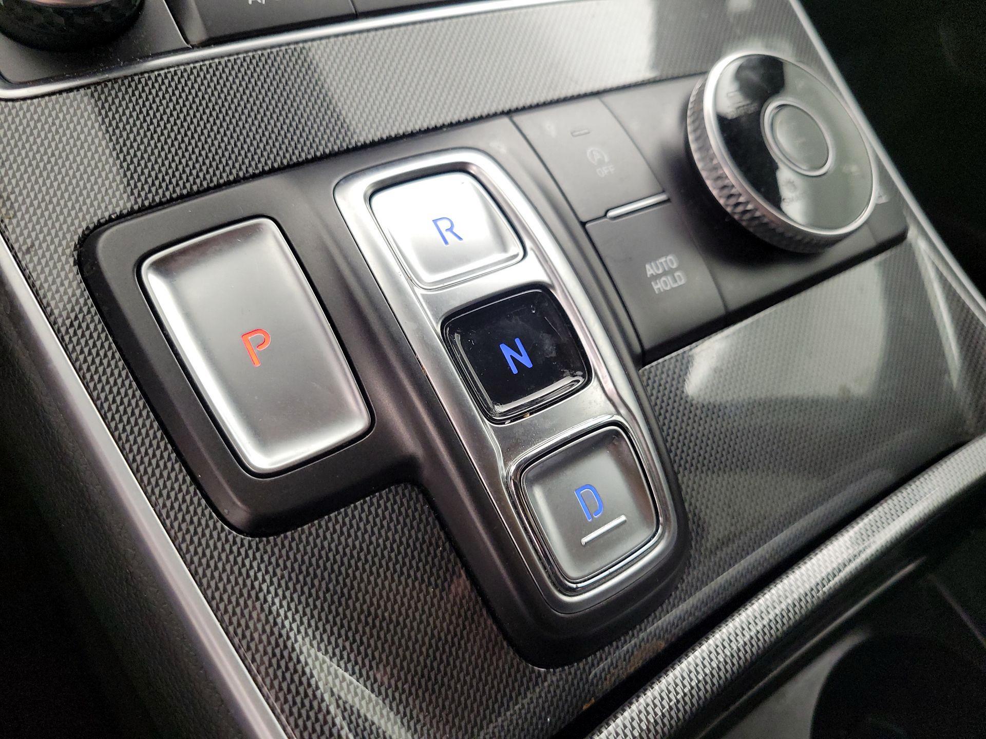 Thumbnail: 2023 Hyundai Santa Fe - 17