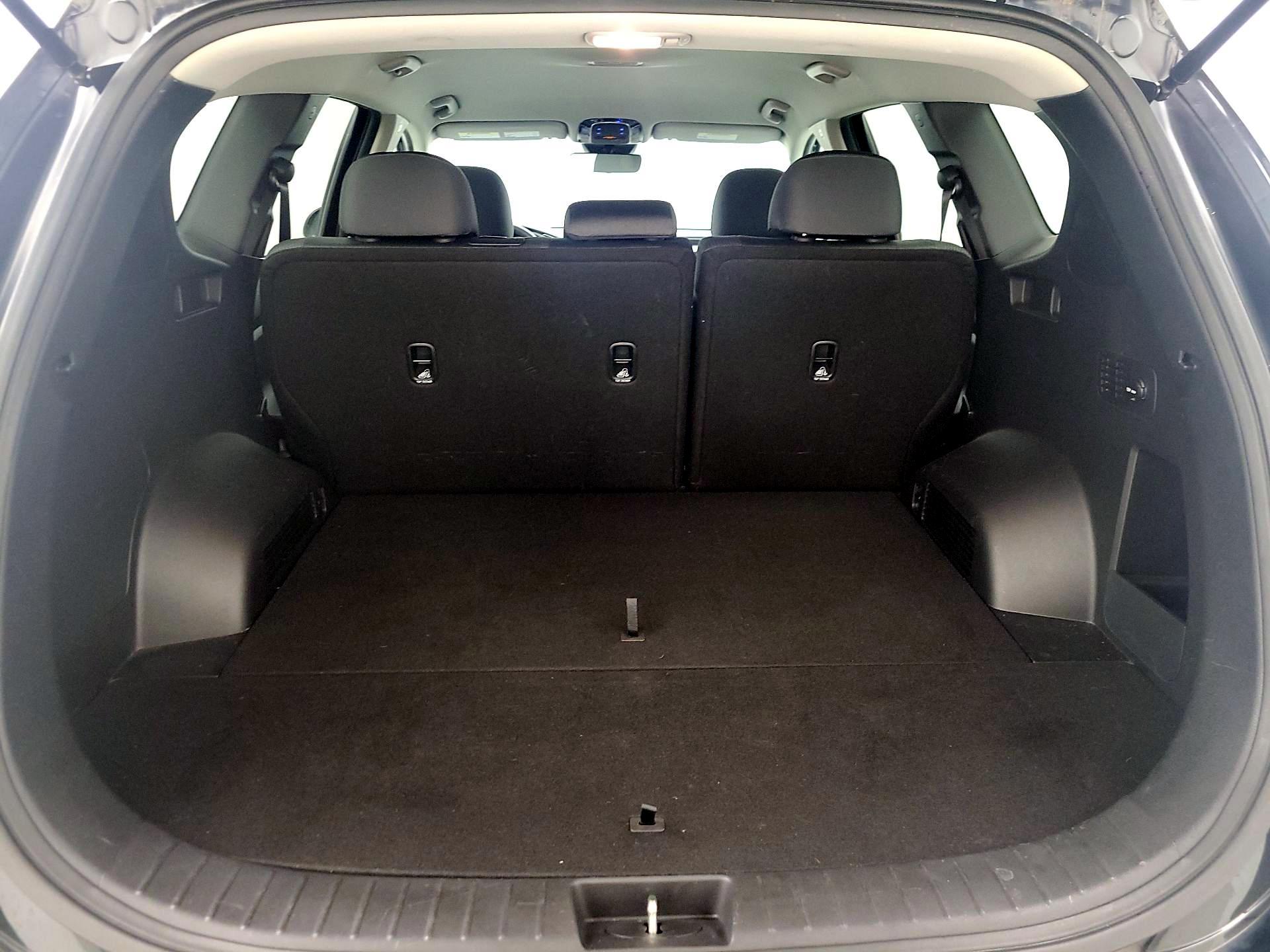 Thumbnail: 2023 Hyundai Santa Fe - 20