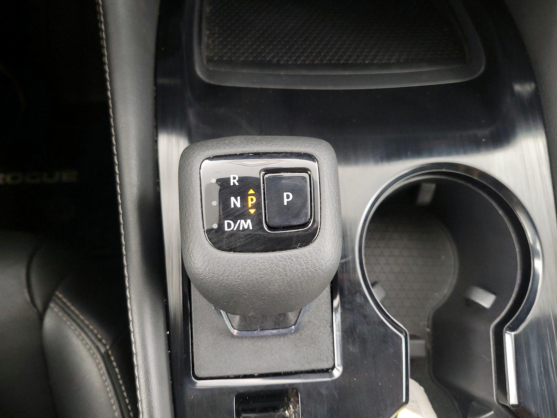 Thumbnail: 2023 Nissan Rogue - 18