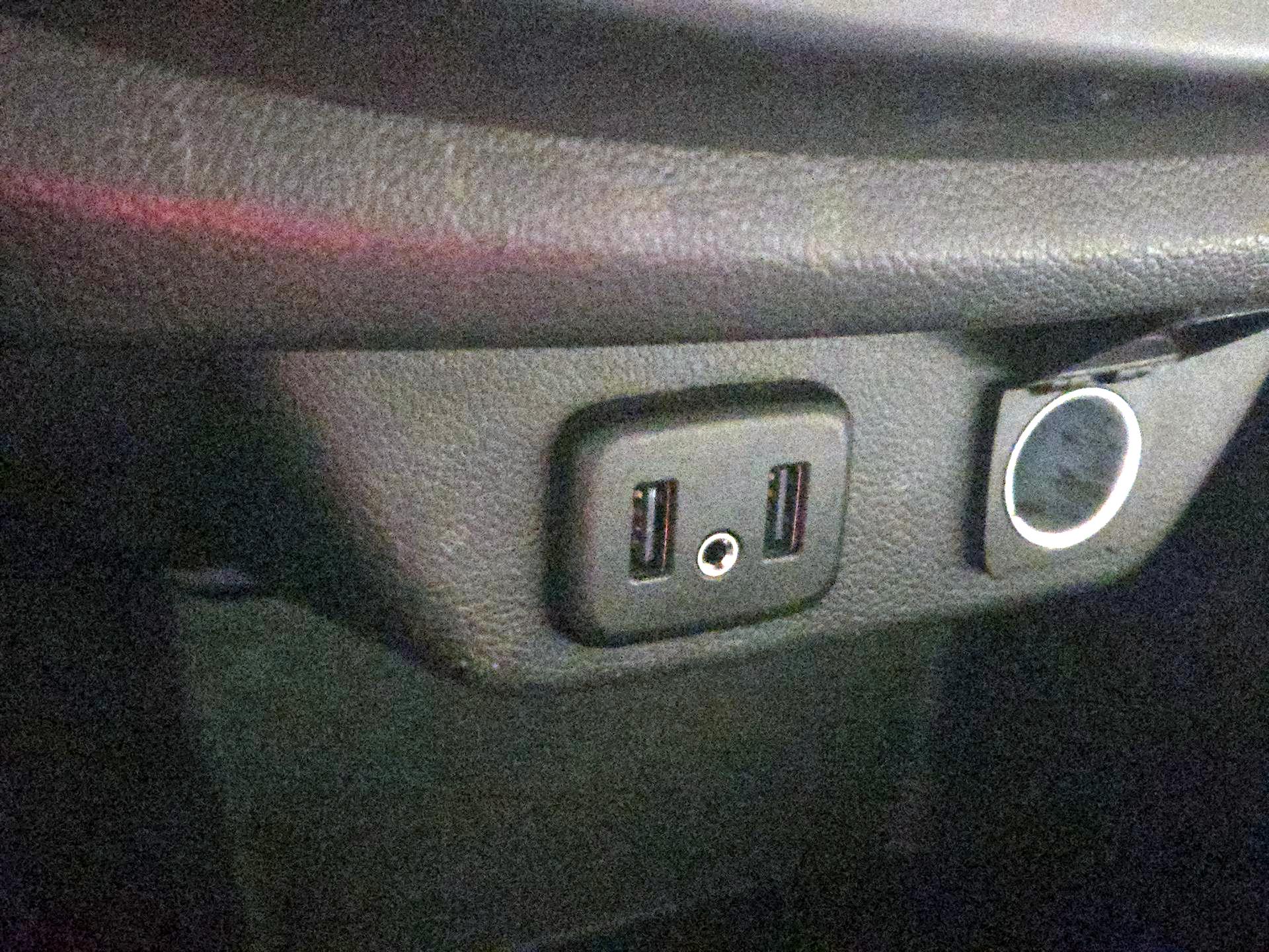 Thumbnail: 2022 Chevrolet Traverse - 18