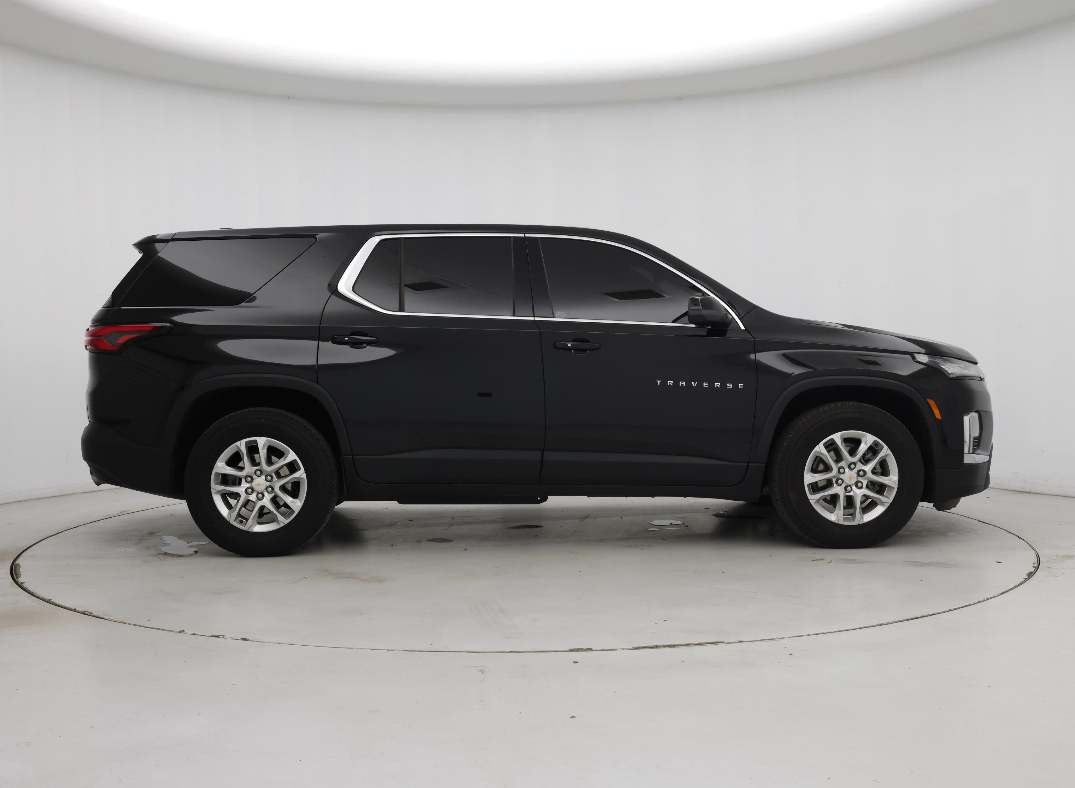 Thumbnail: 2022 Chevrolet Traverse - 7