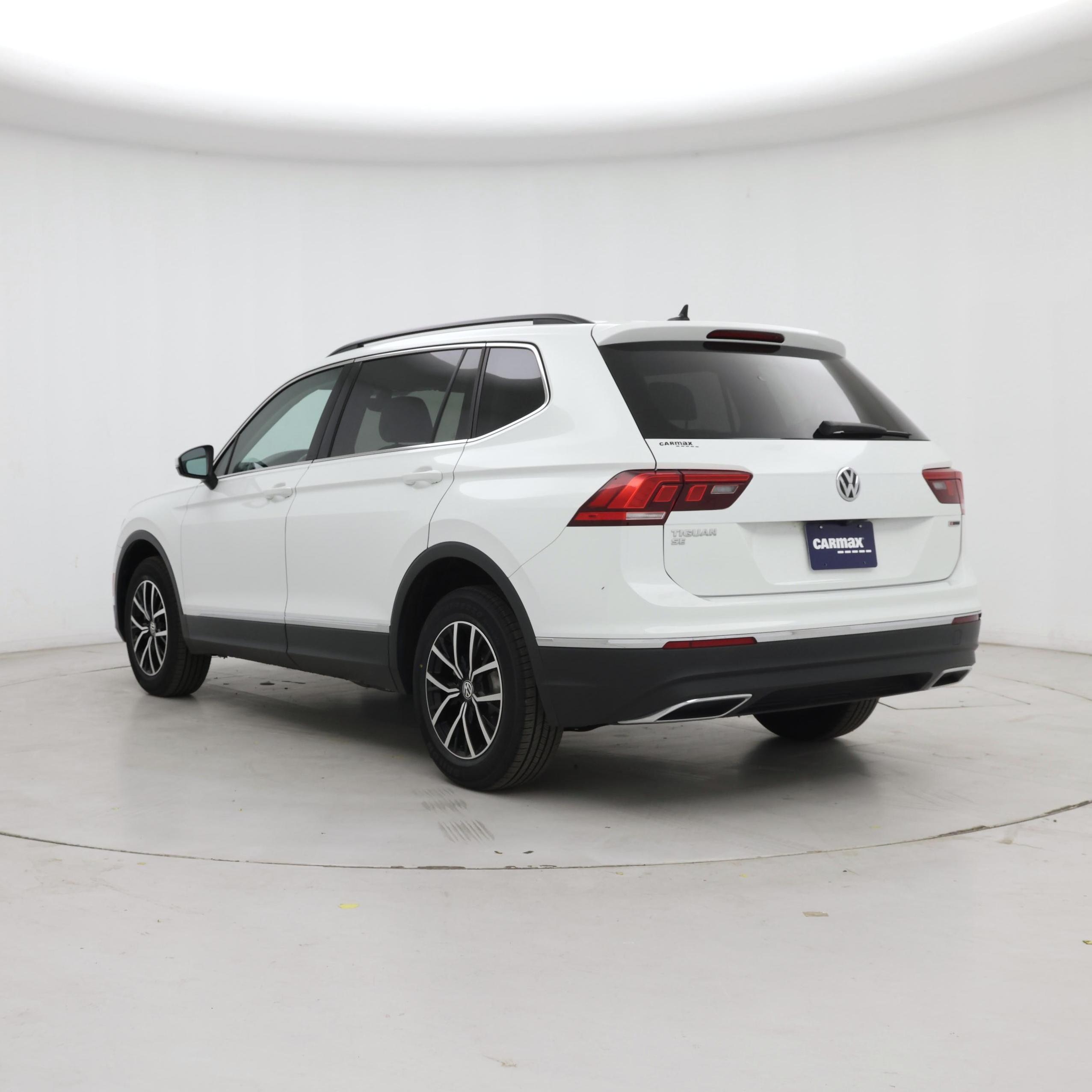 Thumbnail: 2021 Volkswagen Tiguan - 2