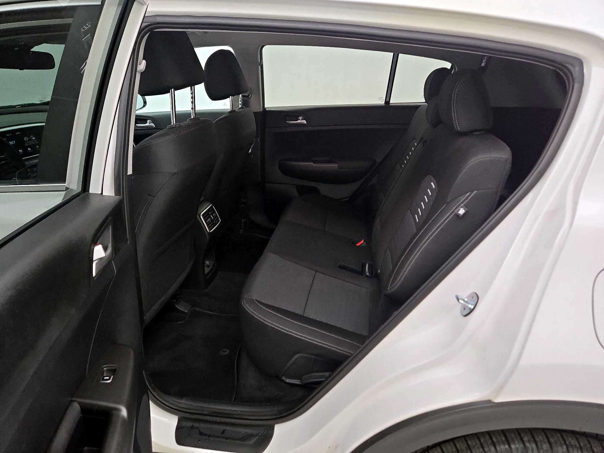 Thumbnail: 2022 Kia Sportage - 19