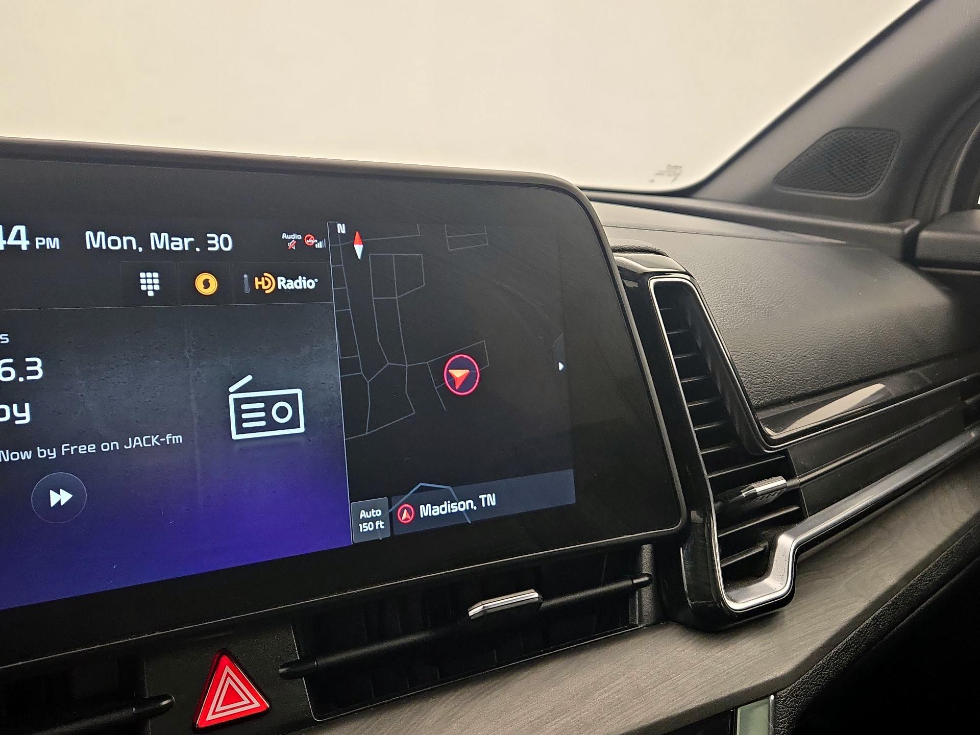 Thumbnail: 2023 Kia Sportage - 14