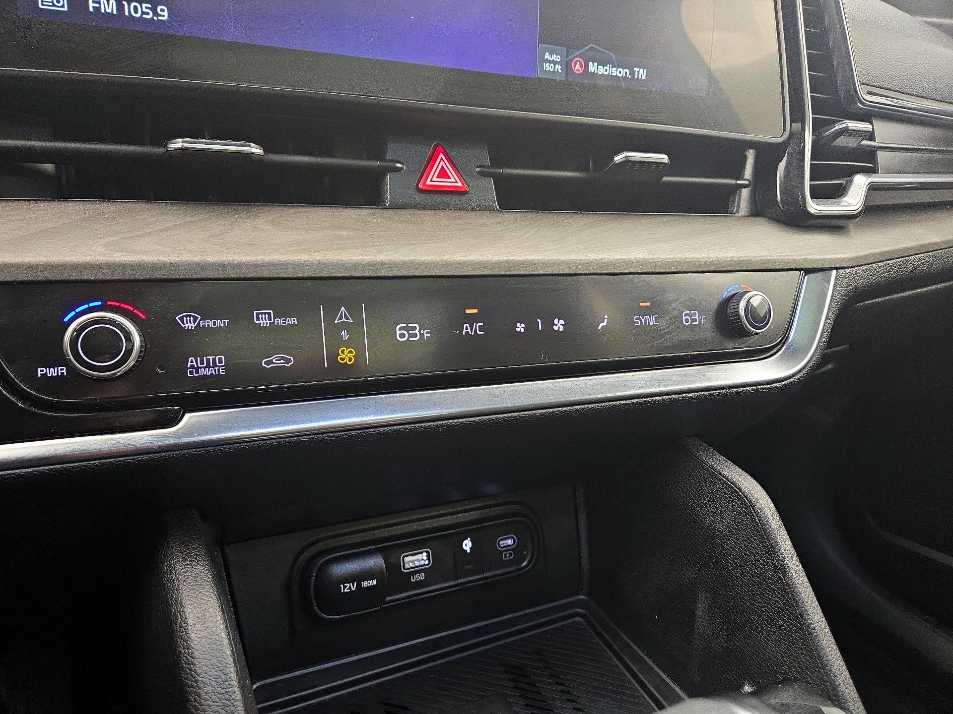 Thumbnail: 2023 Kia Sportage - 17