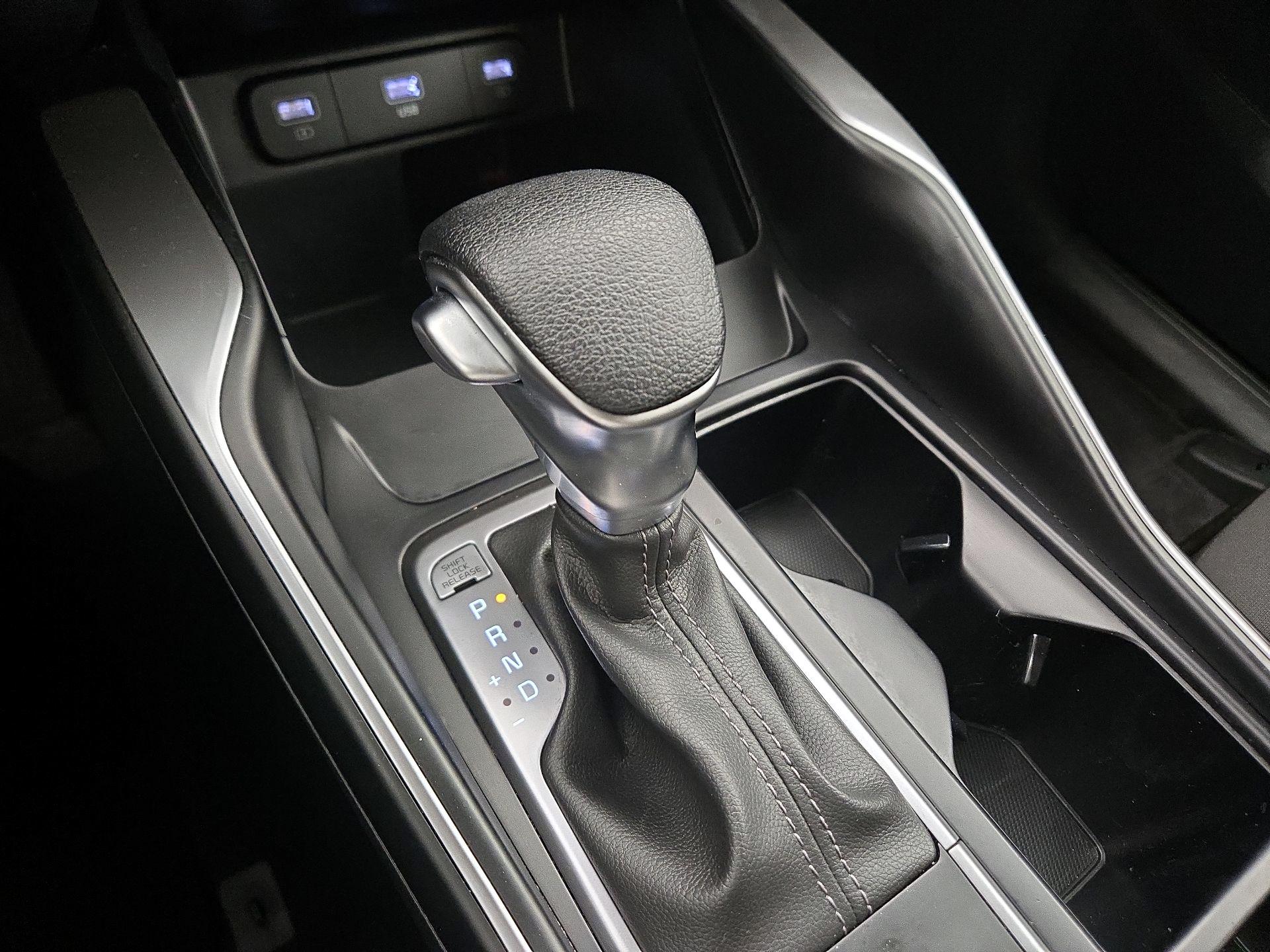 Thumbnail: 2023 Kia Sorento - 17