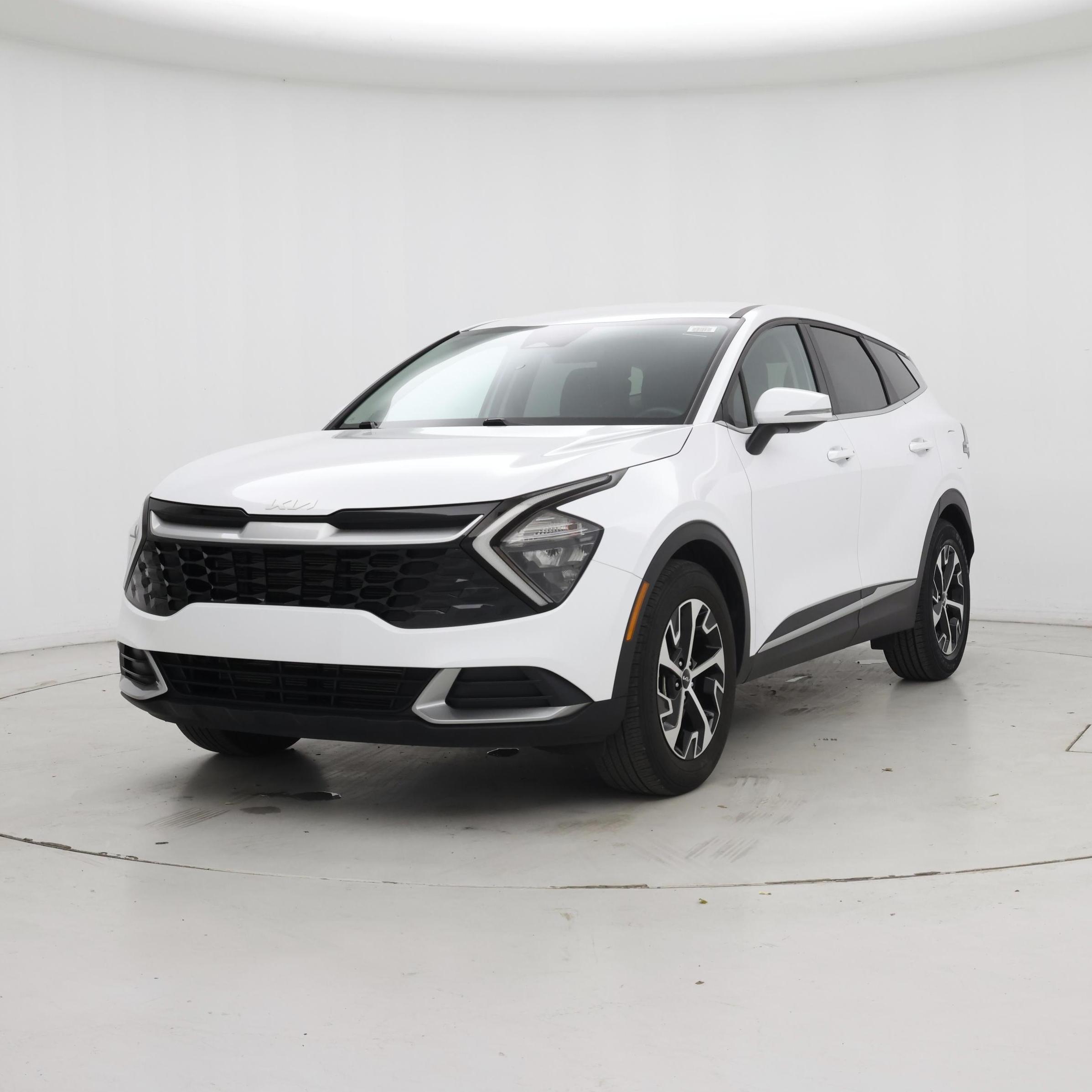 Thumbnail: 2023 Kia Sportage - 4