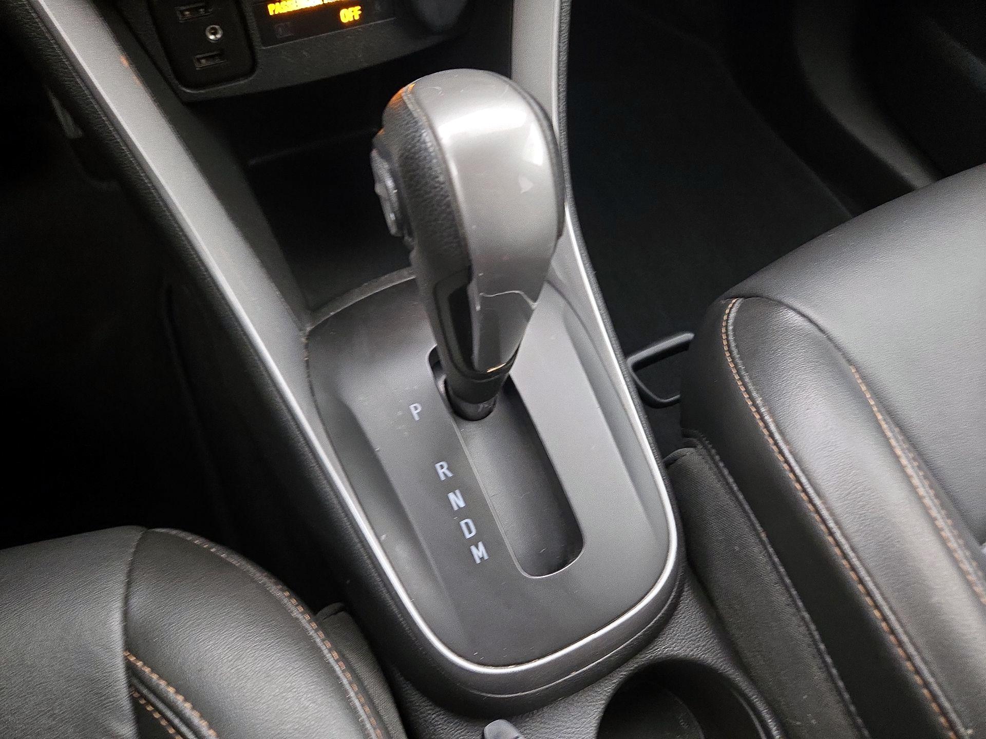 Thumbnail: 2021 Chevrolet Trax - 17