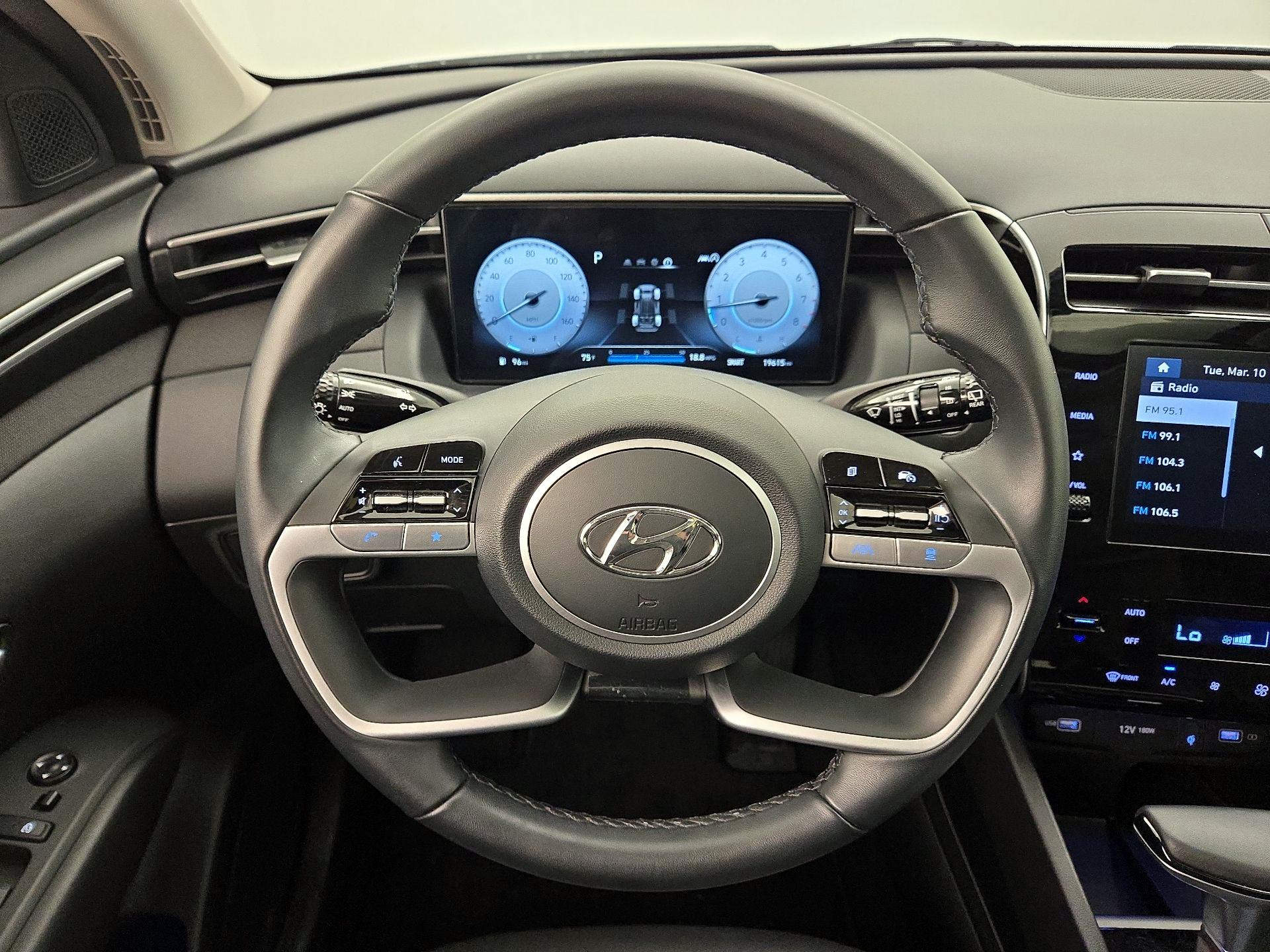 Thumbnail: 2023 Hyundai Tucson - 10