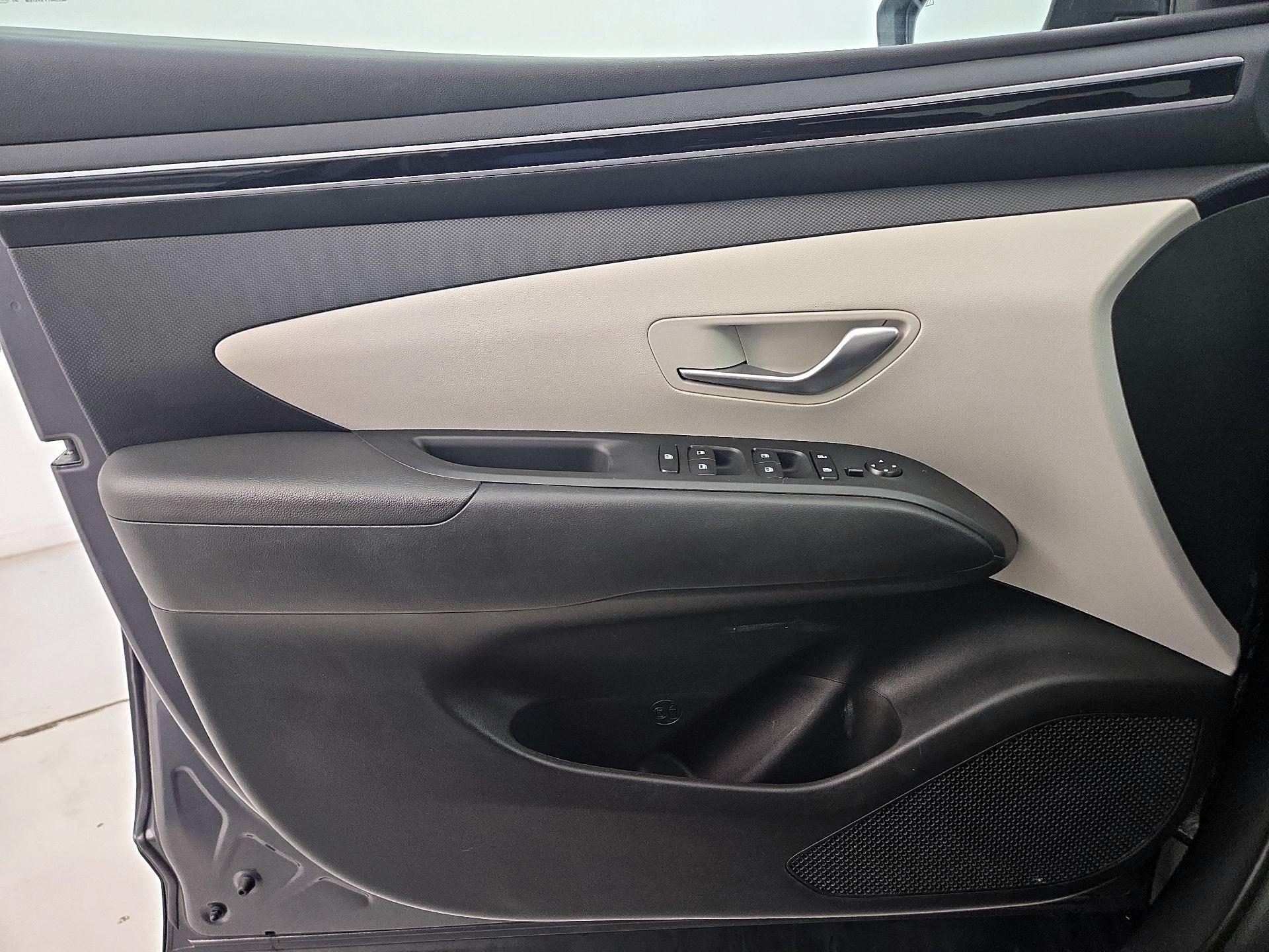 Thumbnail: 2023 Hyundai Tucson - 12