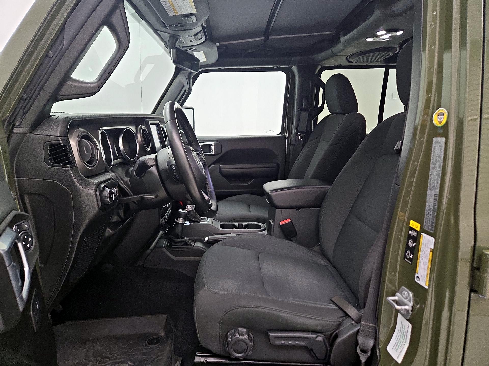Thumbnail: 2022 Jeep Wrangler - 11