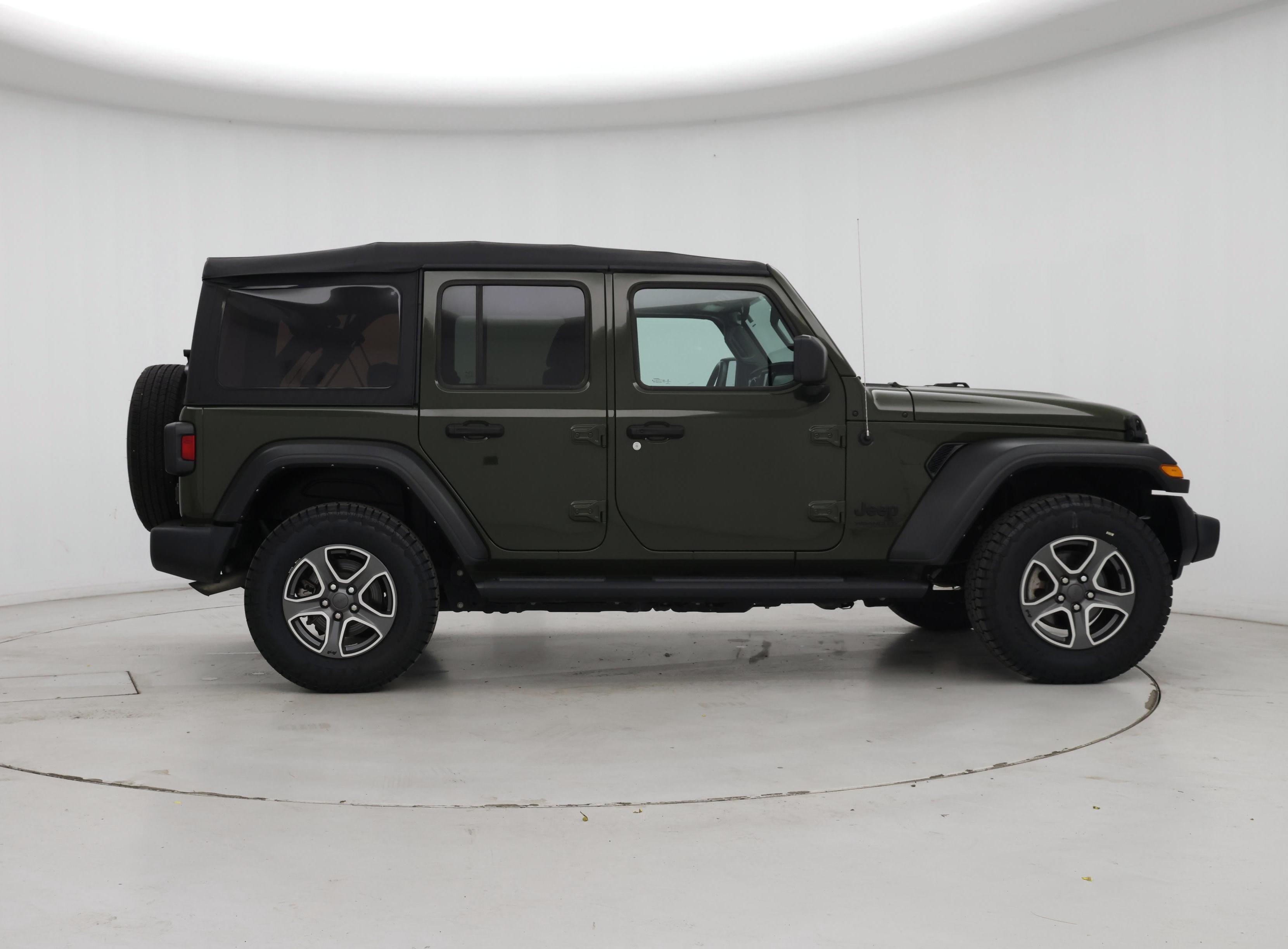 Thumbnail: 2022 Jeep Wrangler - 7