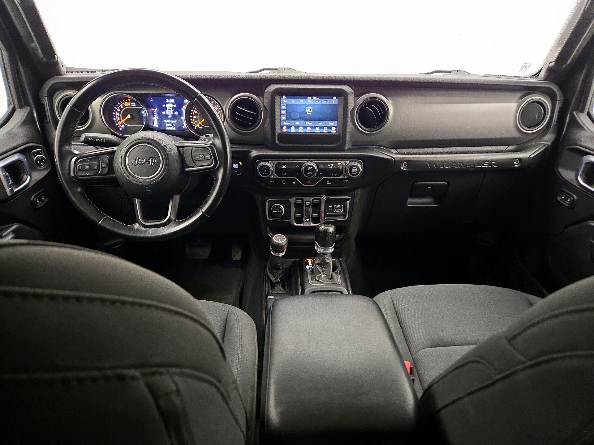 Thumbnail: 2022 Jeep Wrangler - 9