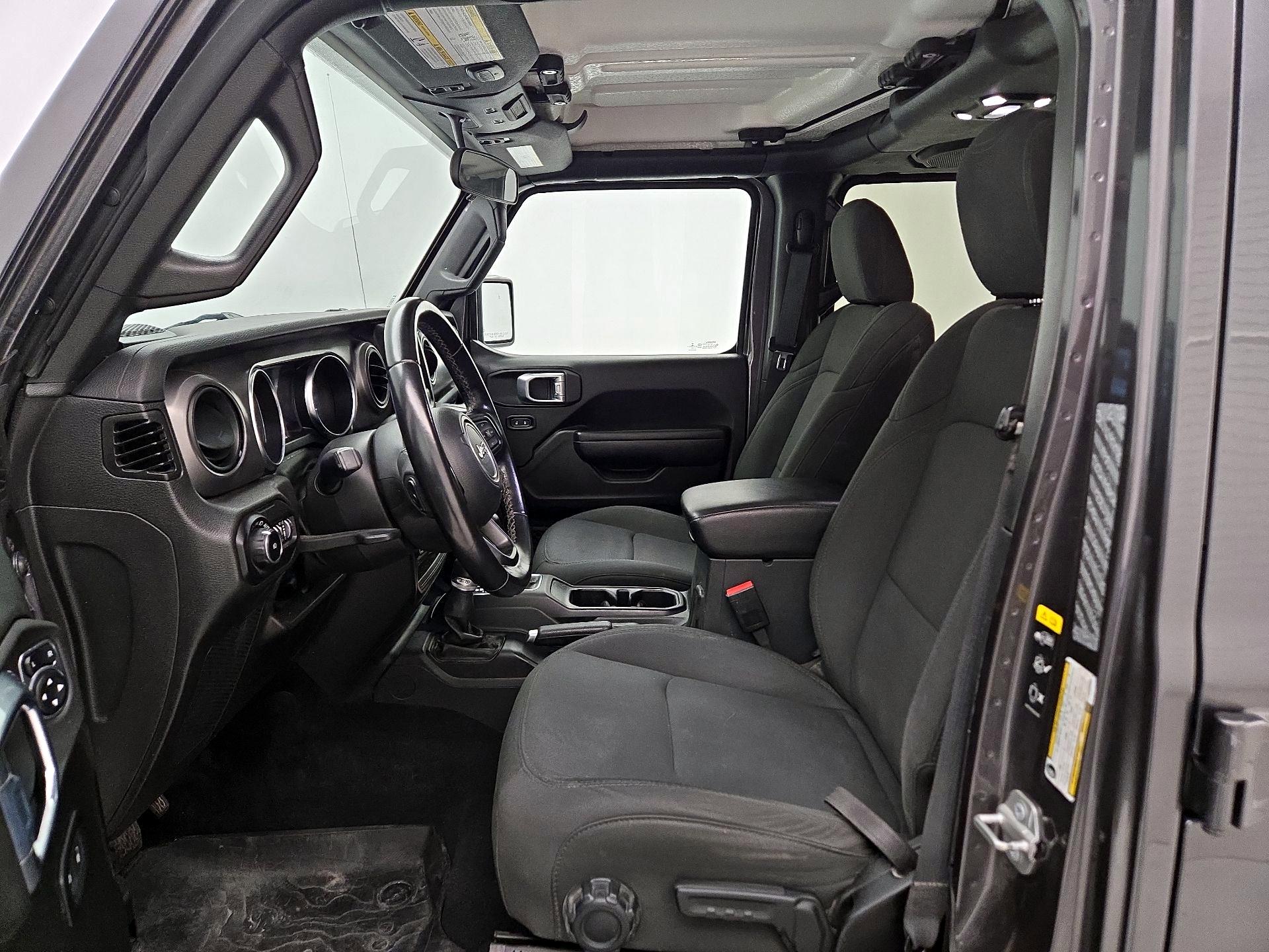 Thumbnail: 2022 Jeep Wrangler - 11