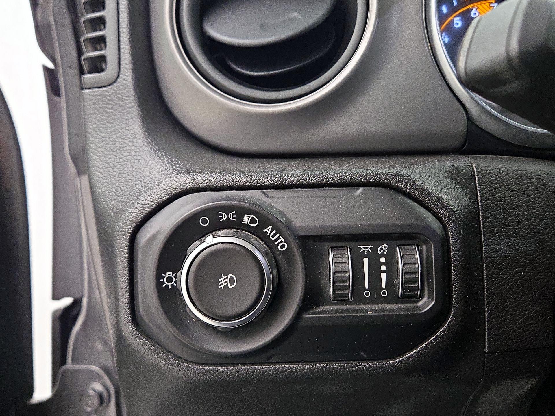 Thumbnail: 2022 Jeep Wrangler - 13