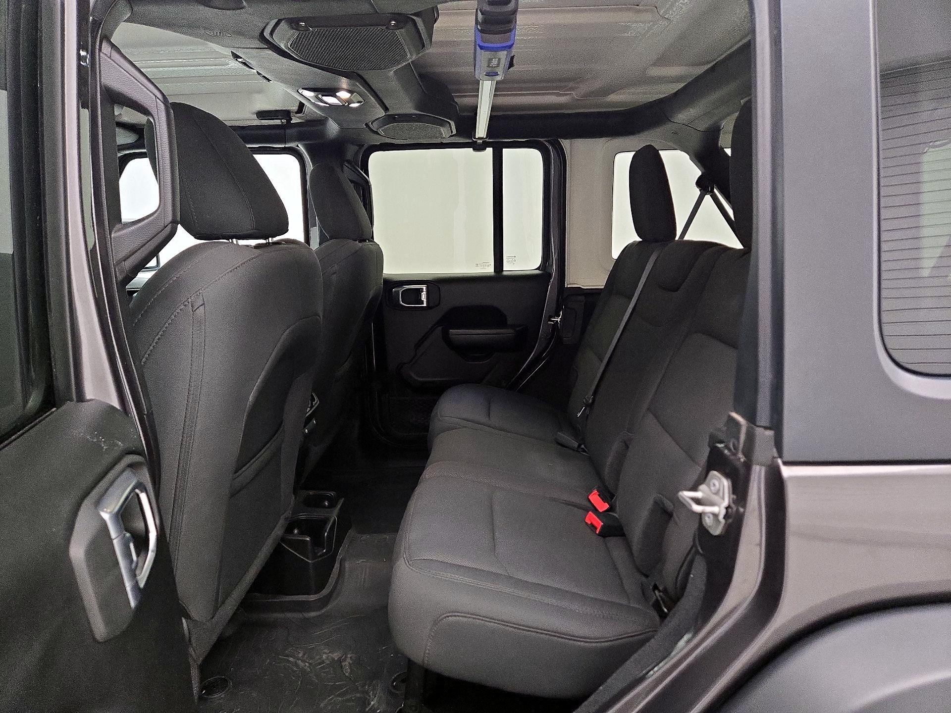 Thumbnail: 2022 Jeep Wrangler - 19