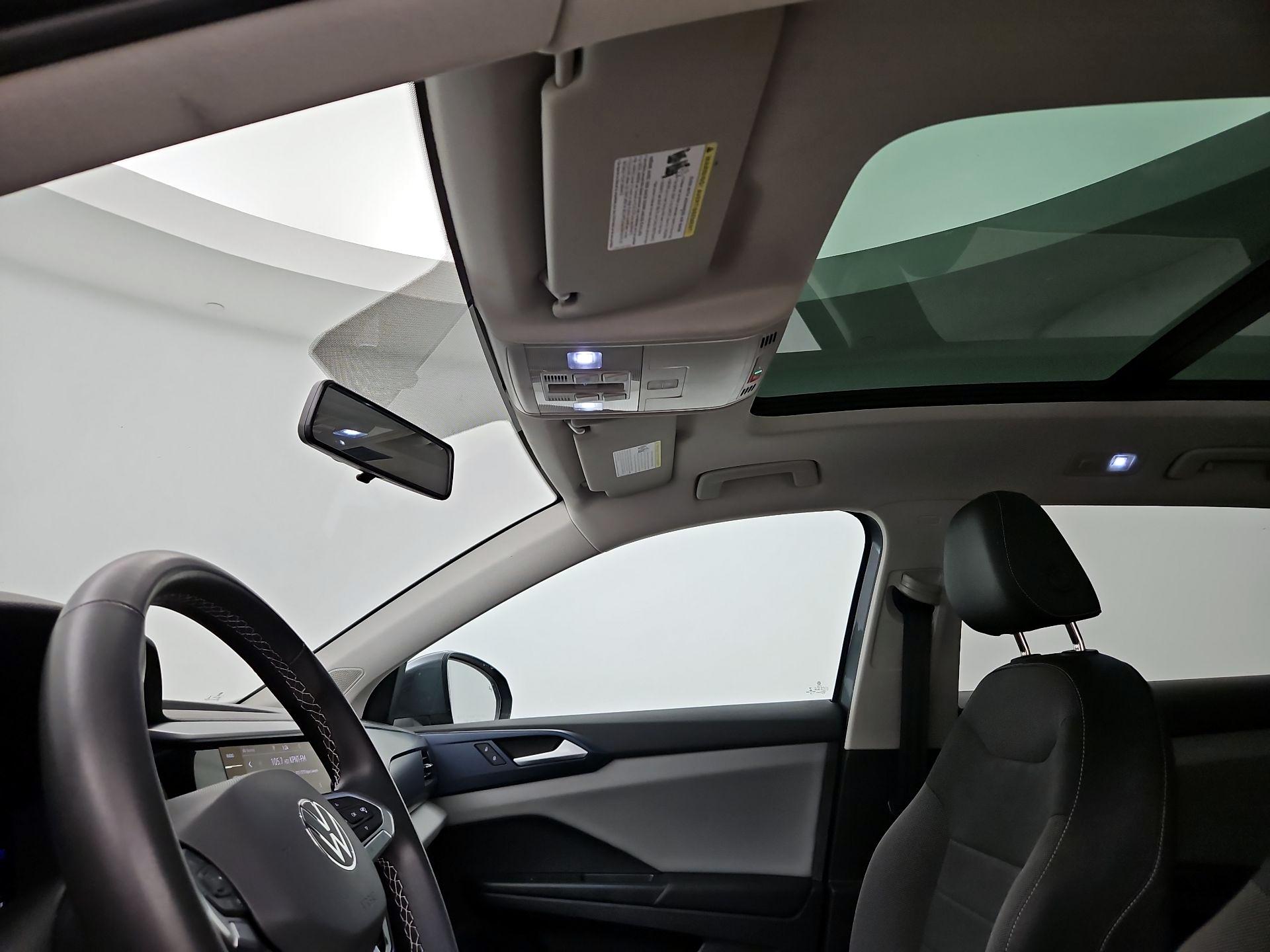 Thumbnail: 2022 Volkswagen Taos - 19