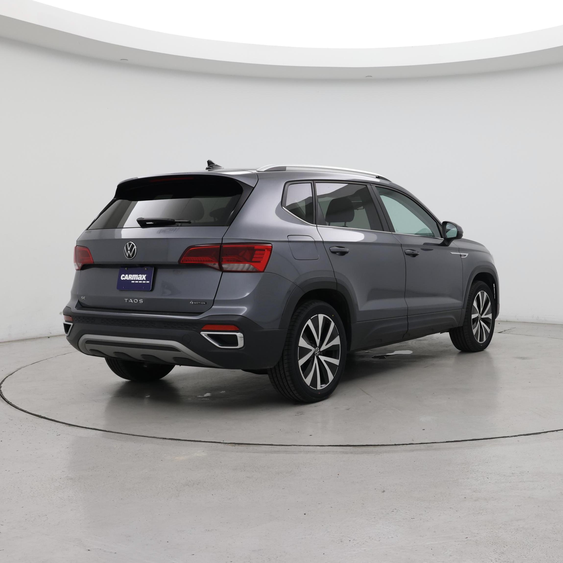 Thumbnail: 2022 Volkswagen Taos - 8