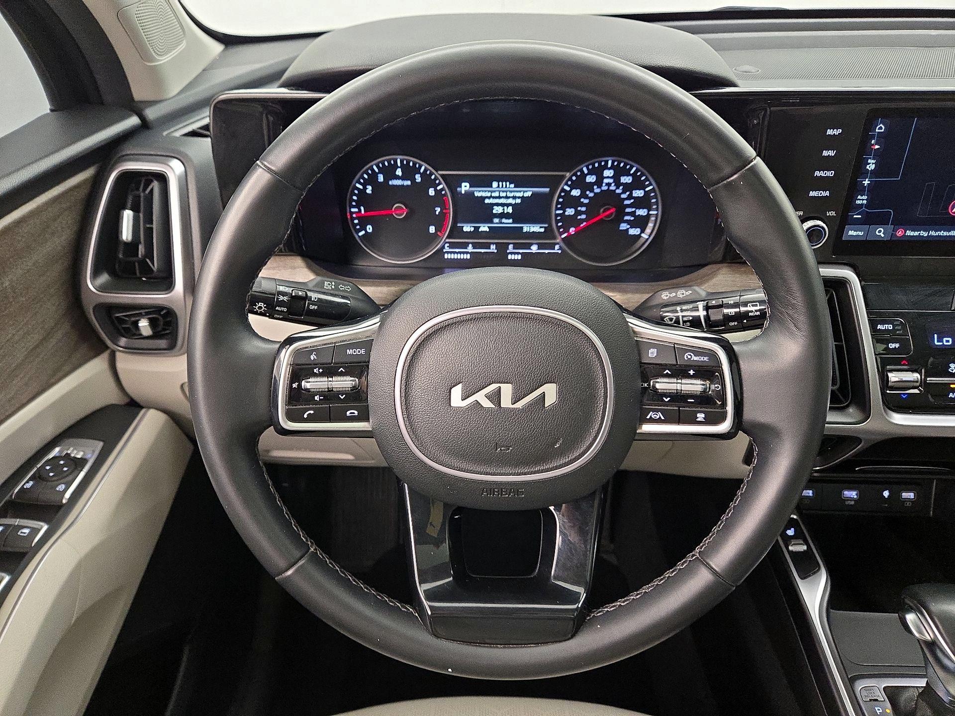 Thumbnail: 2023 Kia Sorento - 10