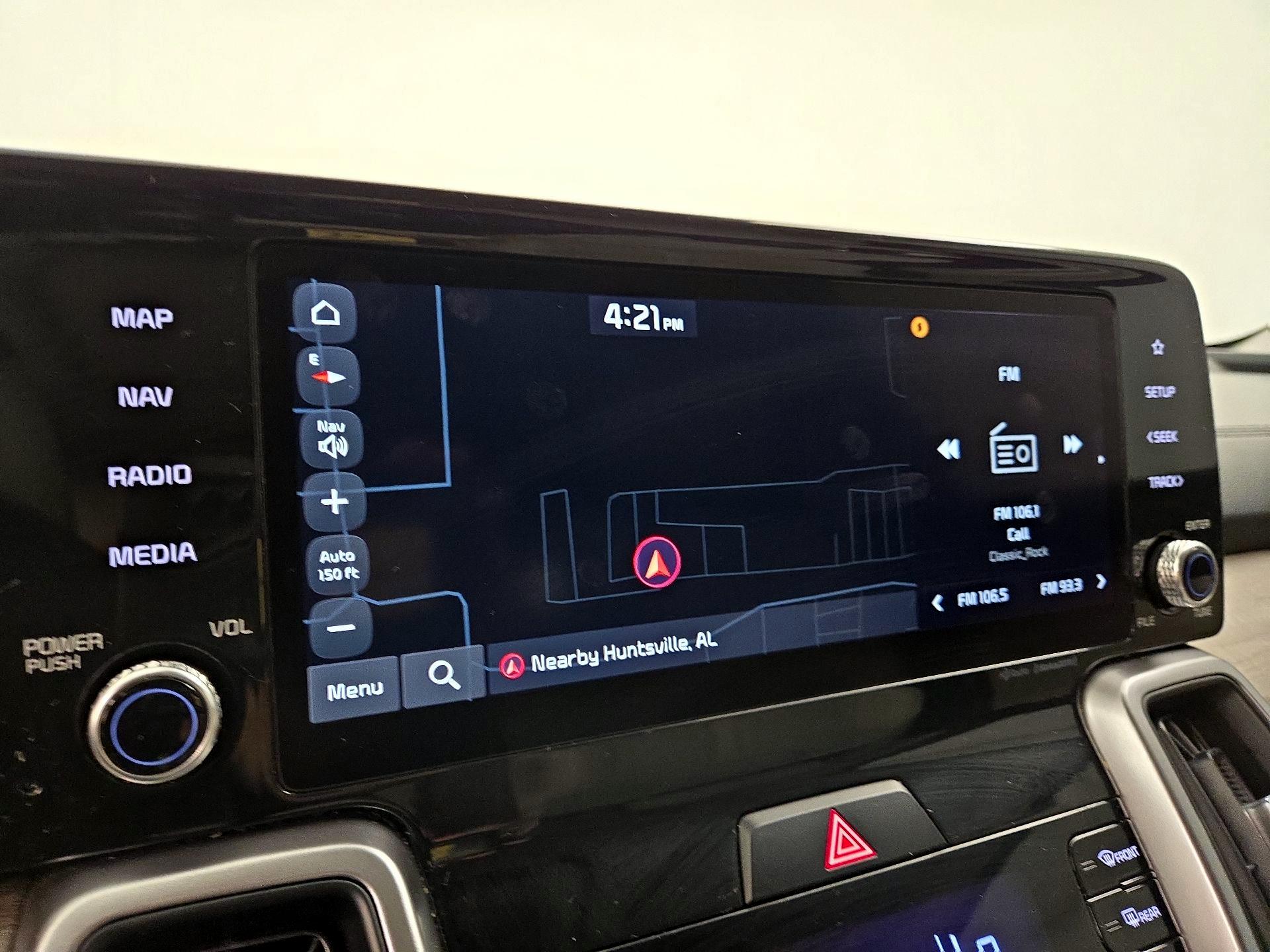 Thumbnail: 2023 Kia Sorento - 14