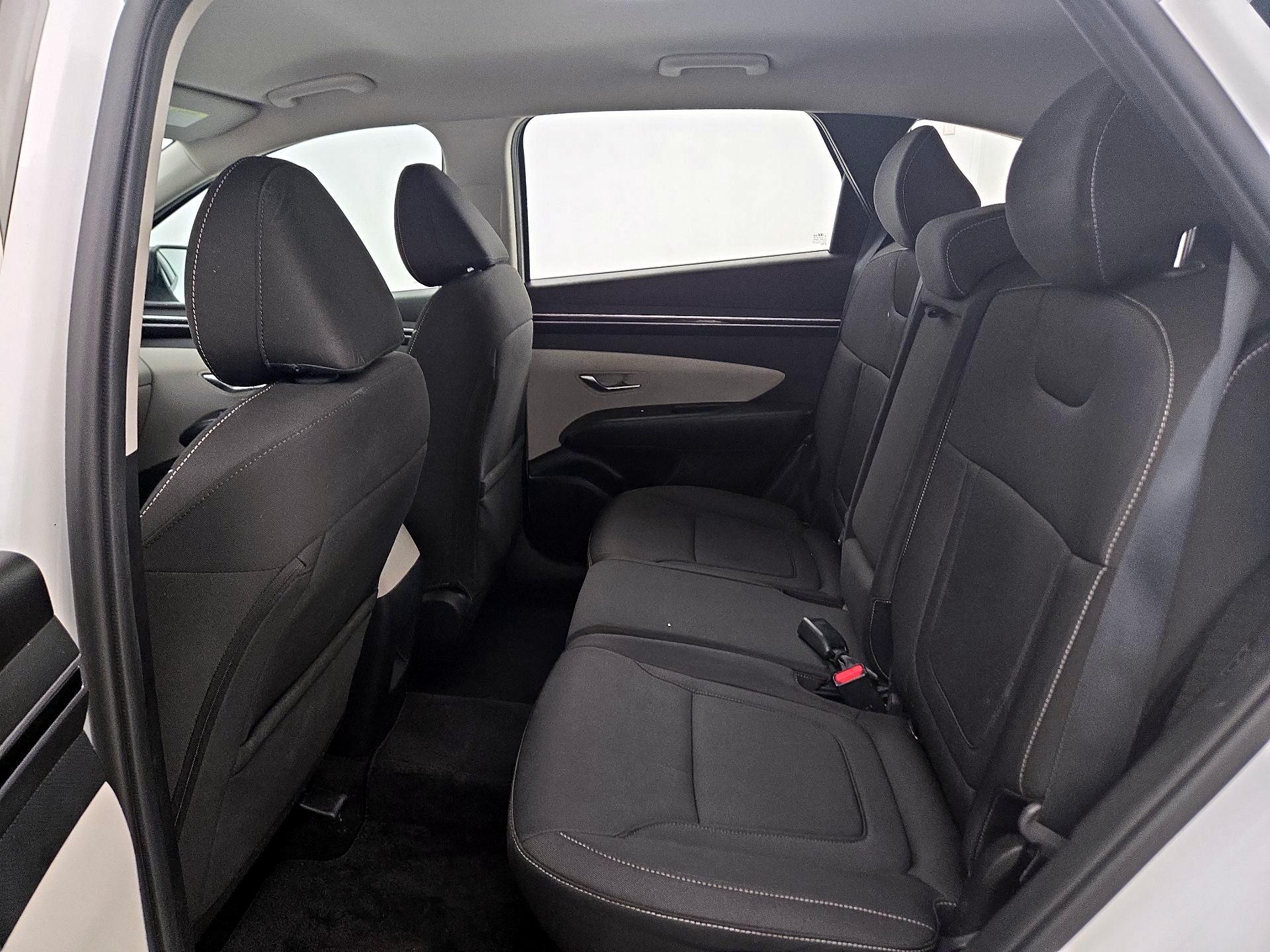 Thumbnail: 2023 Hyundai Tucson - 19