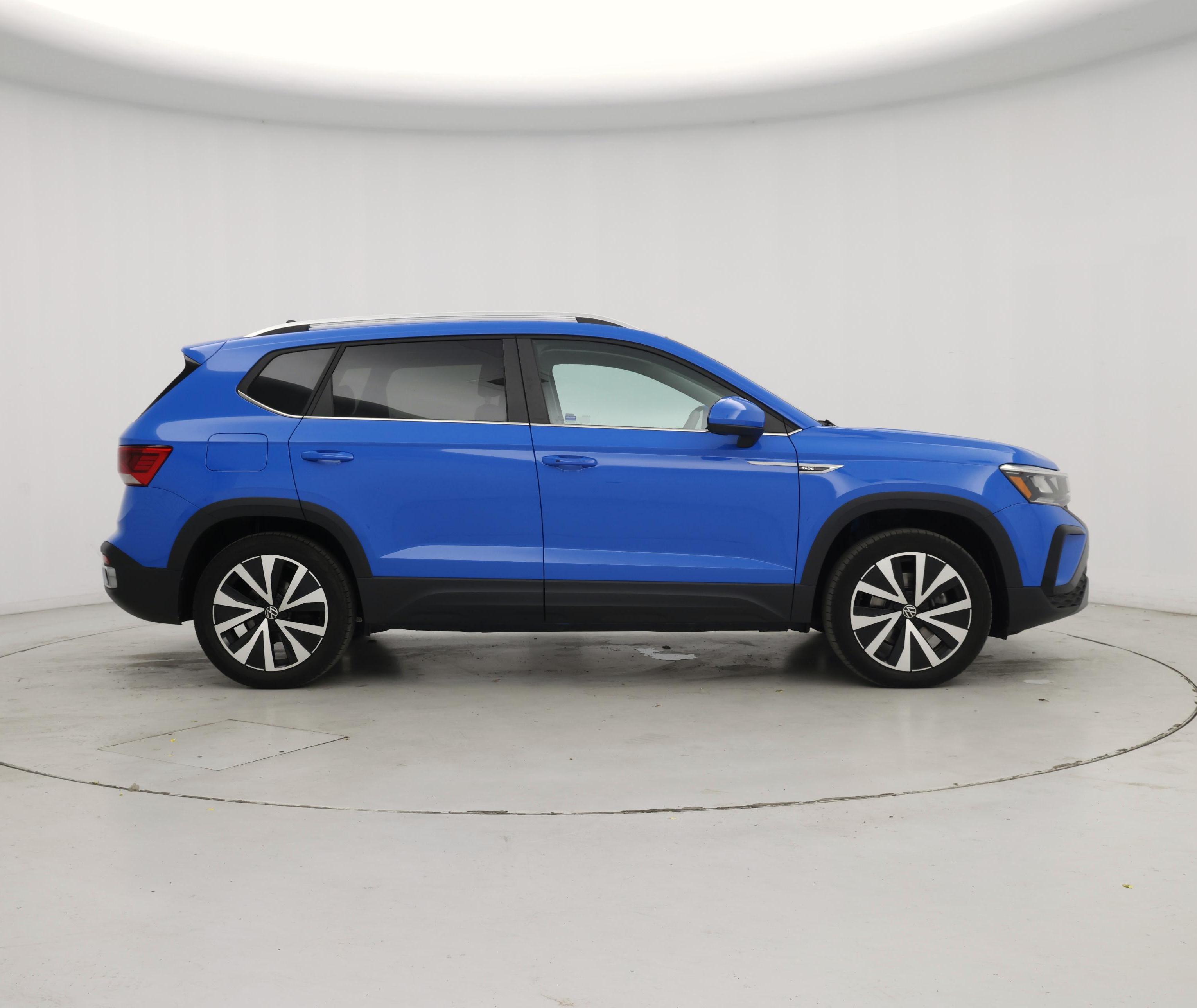 Thumbnail: 2023 Volkswagen Taos - 7