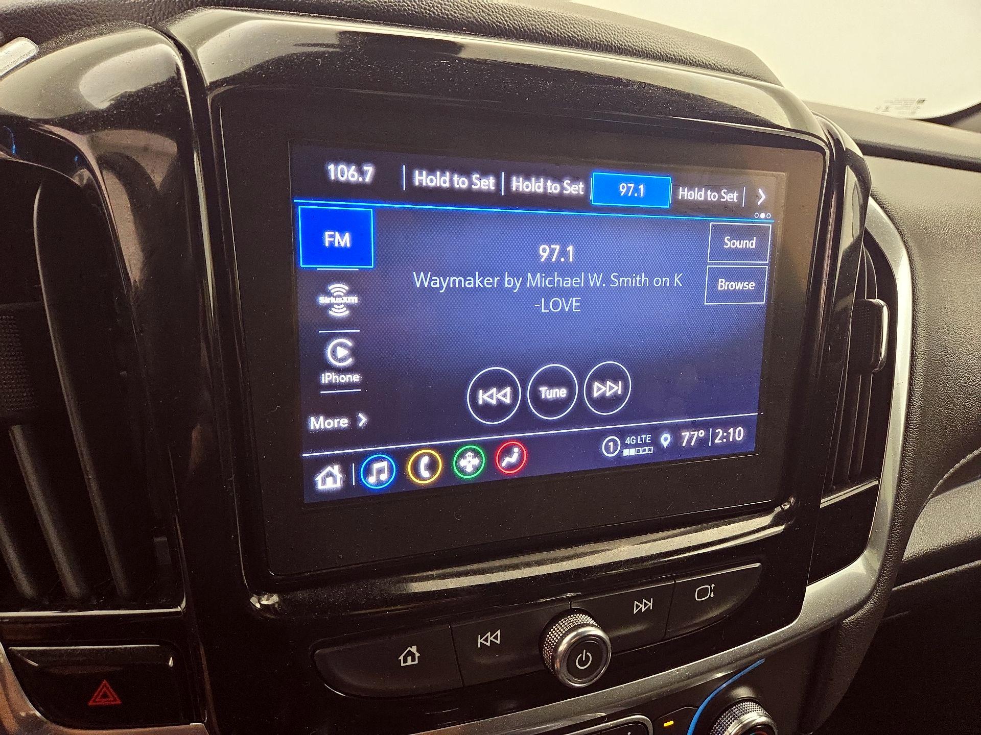 Thumbnail: 2023 Chevrolet Traverse - 15