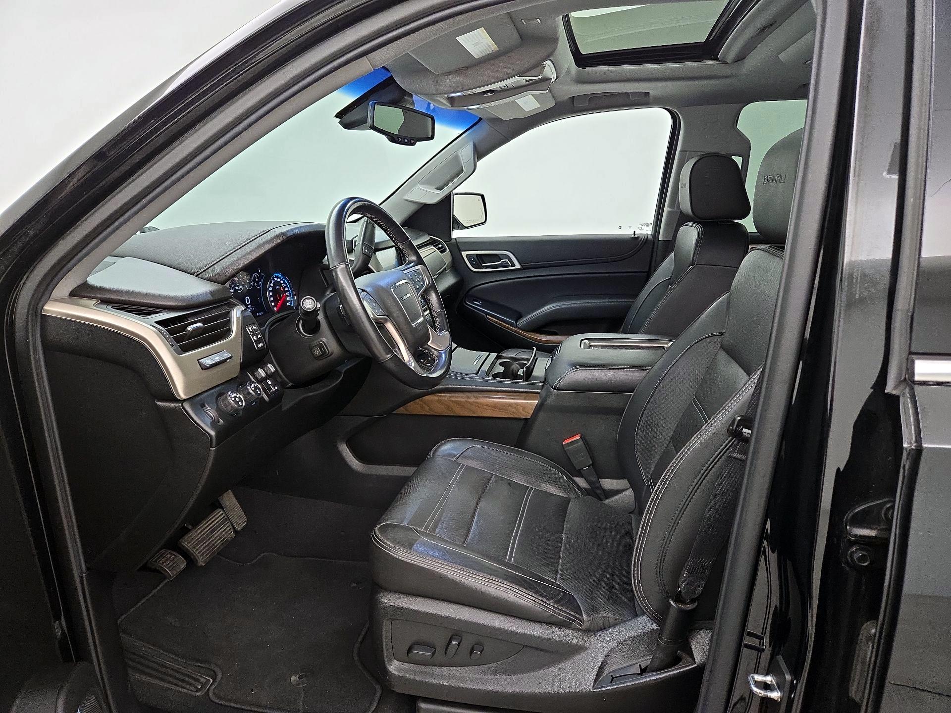 Thumbnail: 2020 GMC Yukon - 11