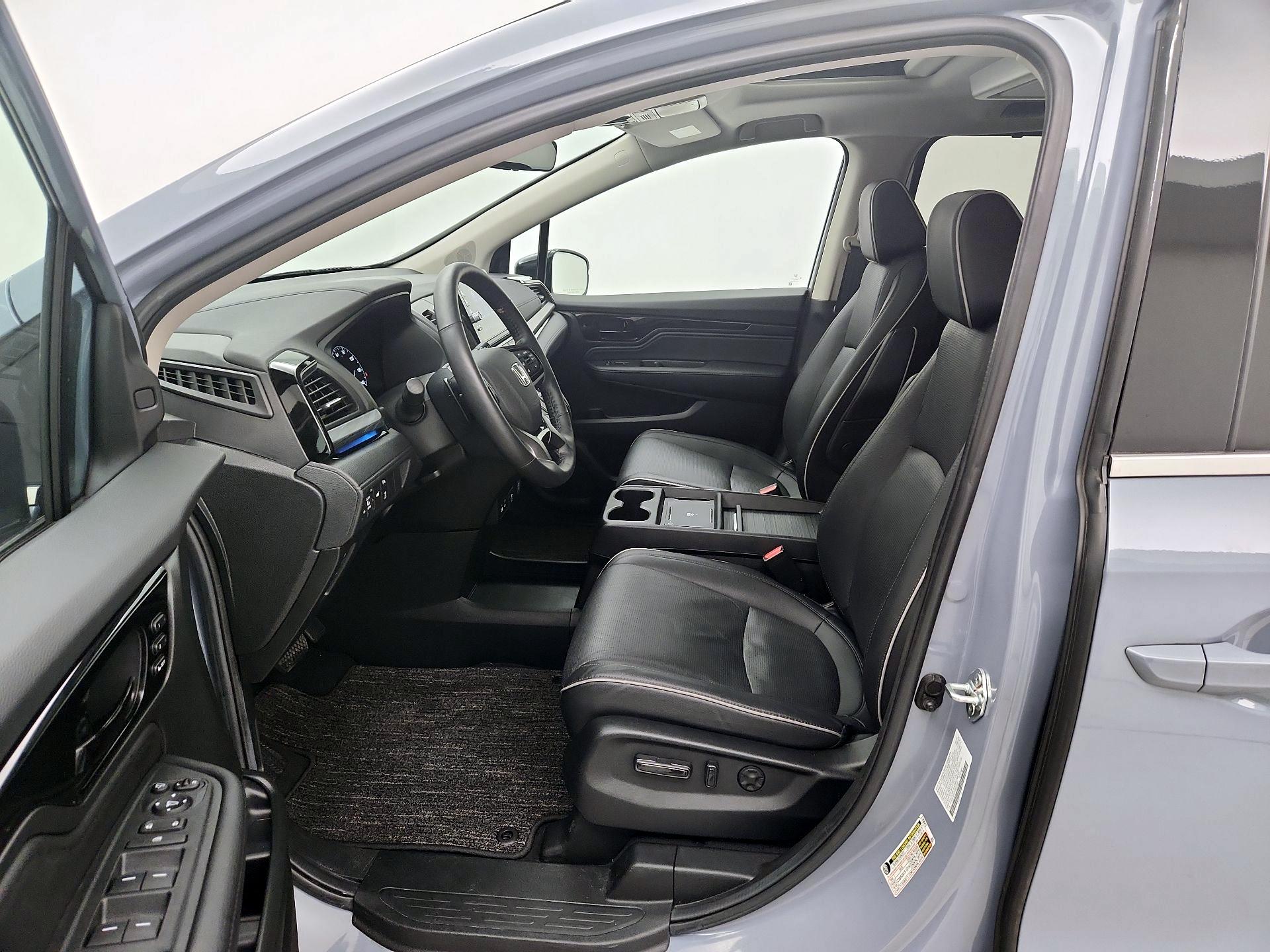 Thumbnail: 2025 Honda Odyssey - 11