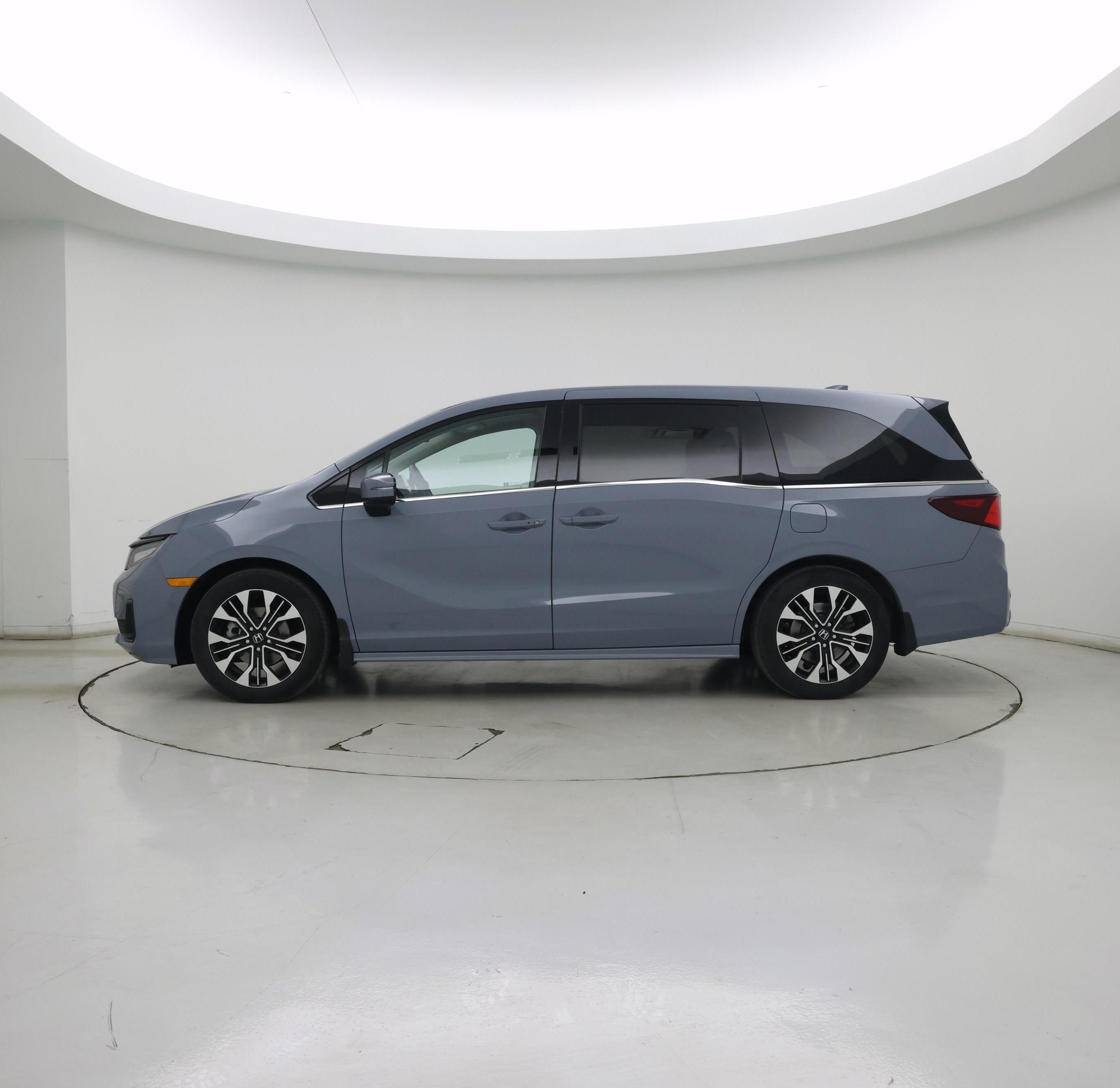 Thumbnail: 2025 Honda Odyssey - 3
