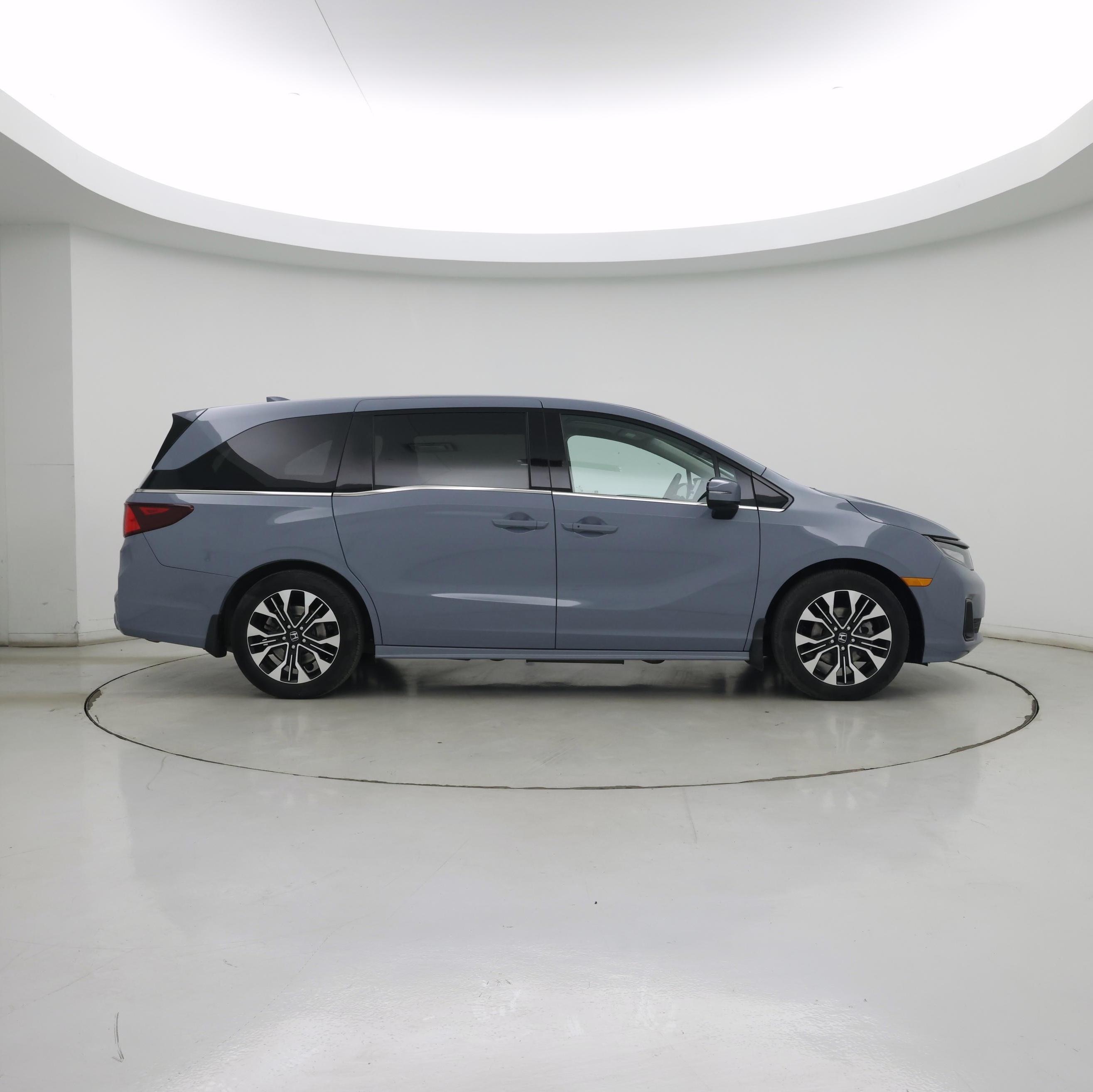 Thumbnail: 2025 Honda Odyssey - 7