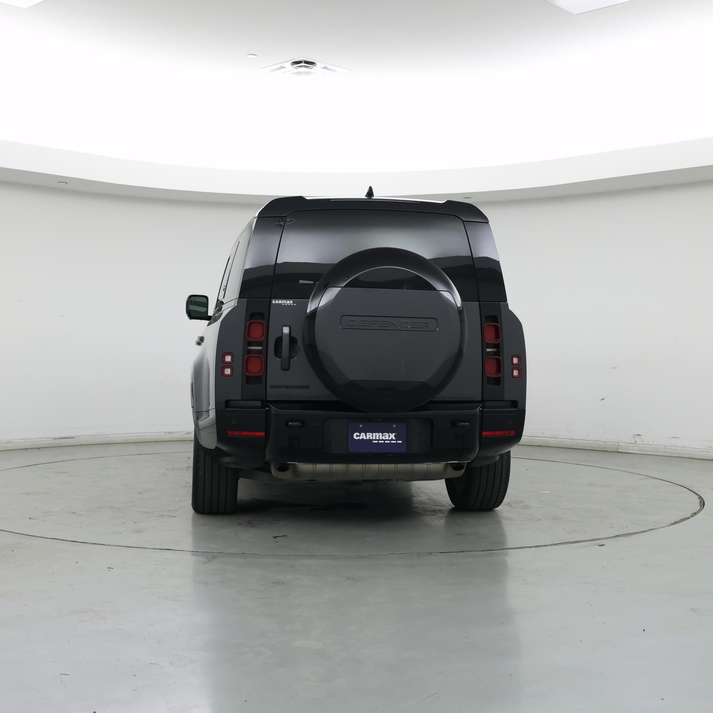 Thumbnail: 2024 Land Rover Defender - 6