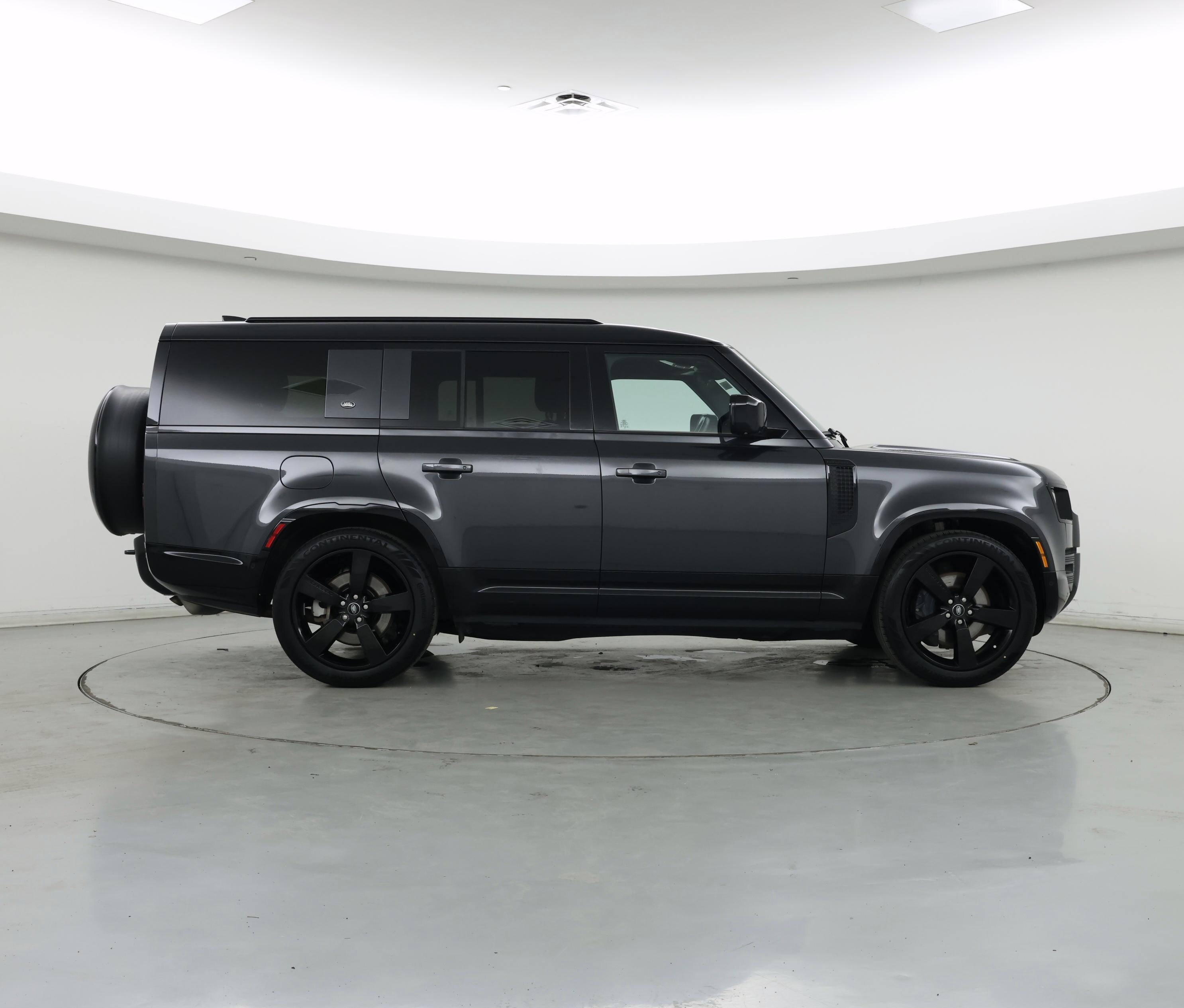 Thumbnail: 2024 Land Rover Defender - 7