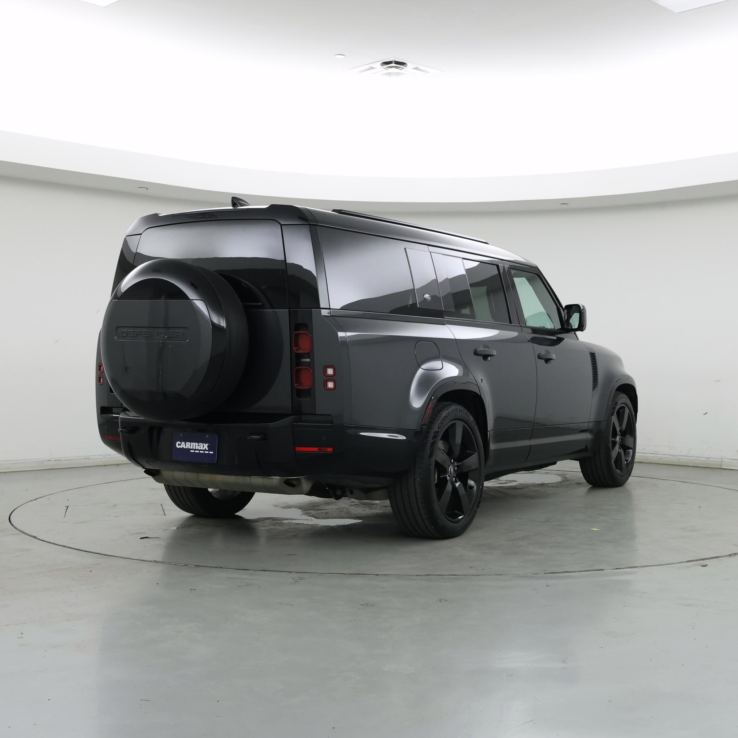 Thumbnail: 2024 Land Rover Defender - 8