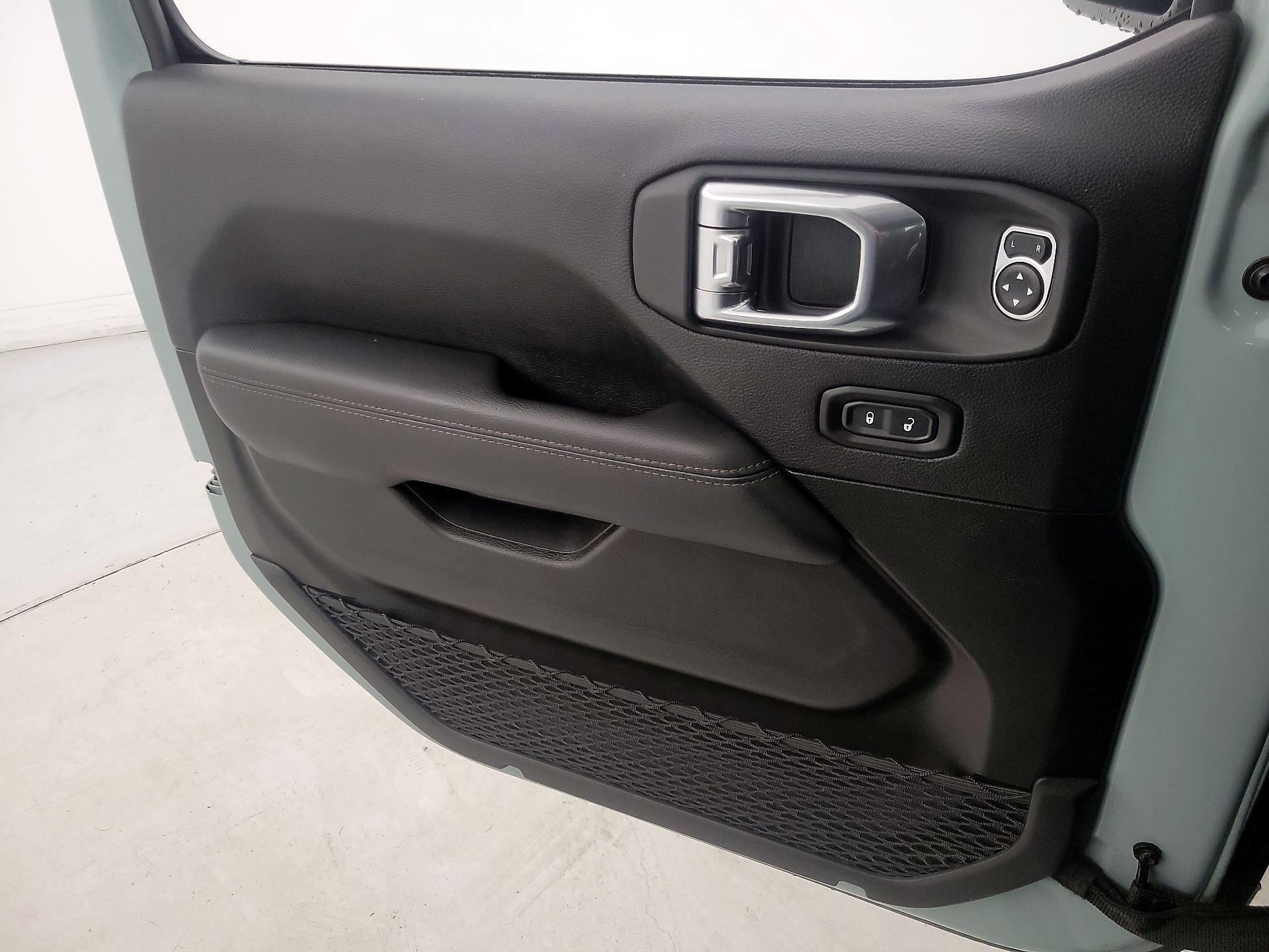 Thumbnail: 2023 Jeep Wrangler - 12