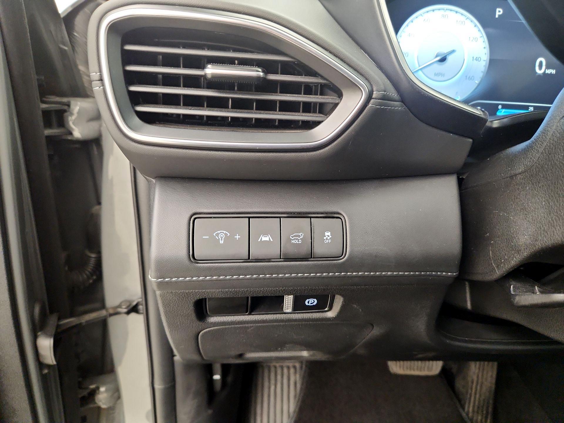 Thumbnail: 2022 Hyundai Santa Fe - 13