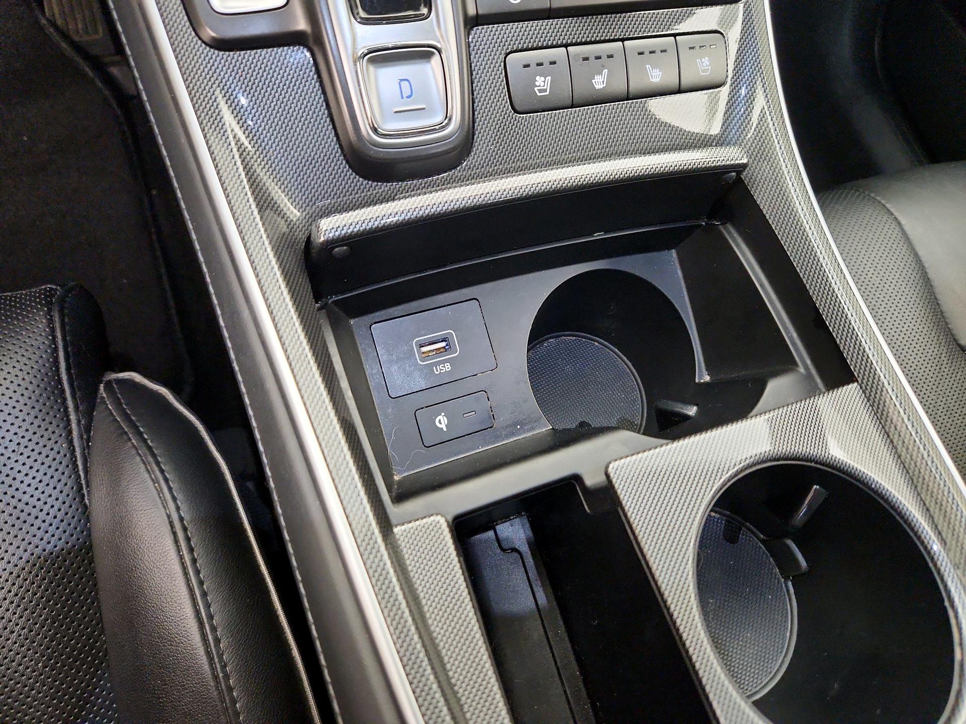 Thumbnail: 2022 Hyundai Santa Fe - 19