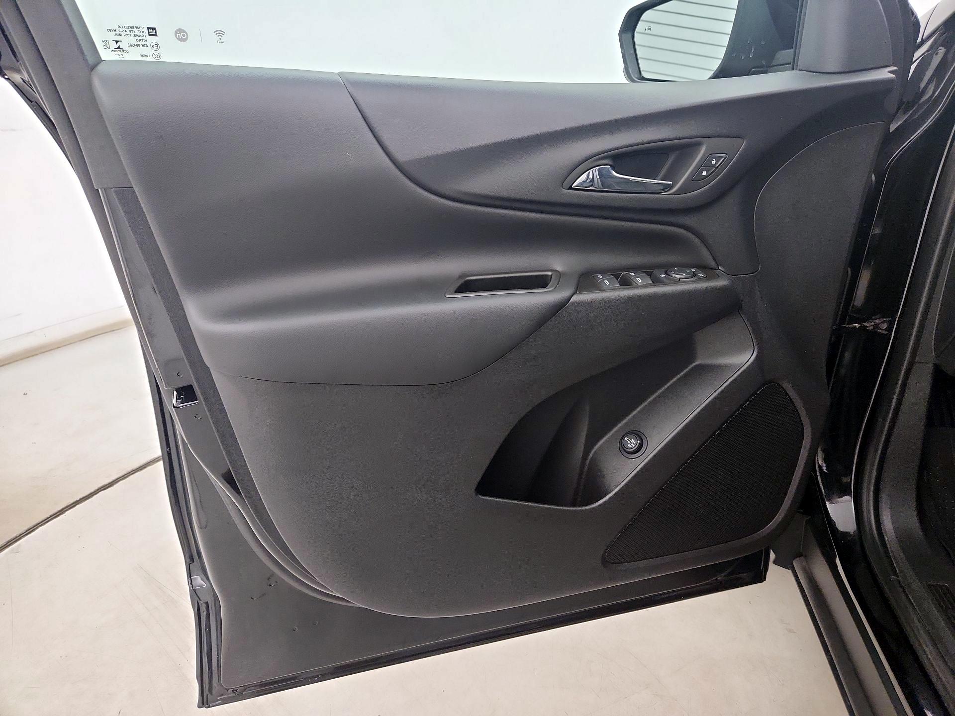 Thumbnail: 2023 Chevrolet Equinox - 12