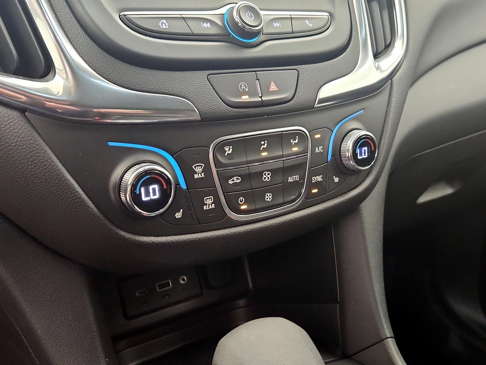 Thumbnail: 2023 Chevrolet Equinox - 16