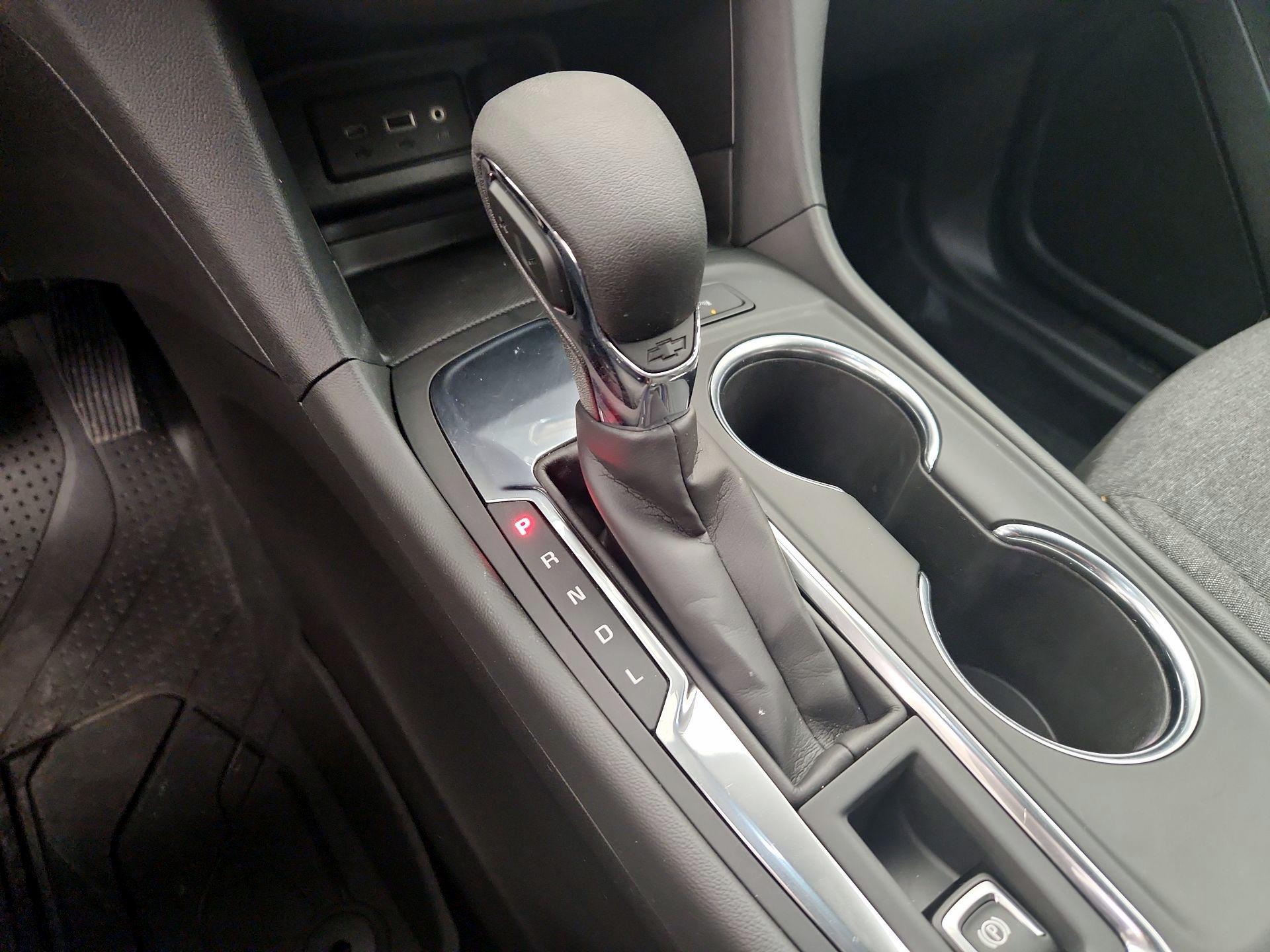 Thumbnail: 2023 Chevrolet Equinox - 17