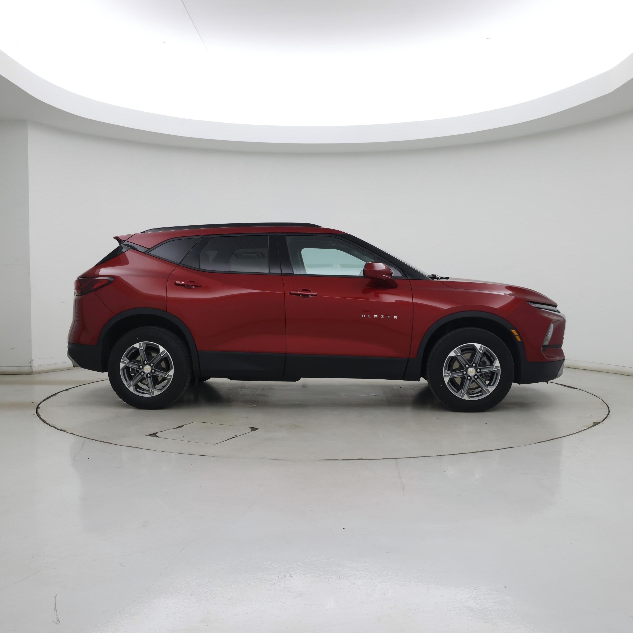 Thumbnail: 2023 Chevrolet Blazer - 7
