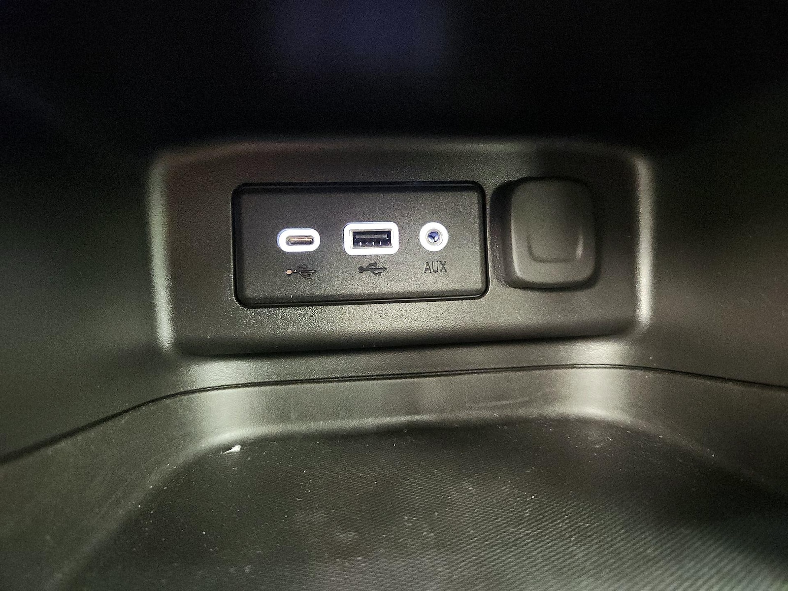 2024 Chevrolet Equinox LT - Photo 19