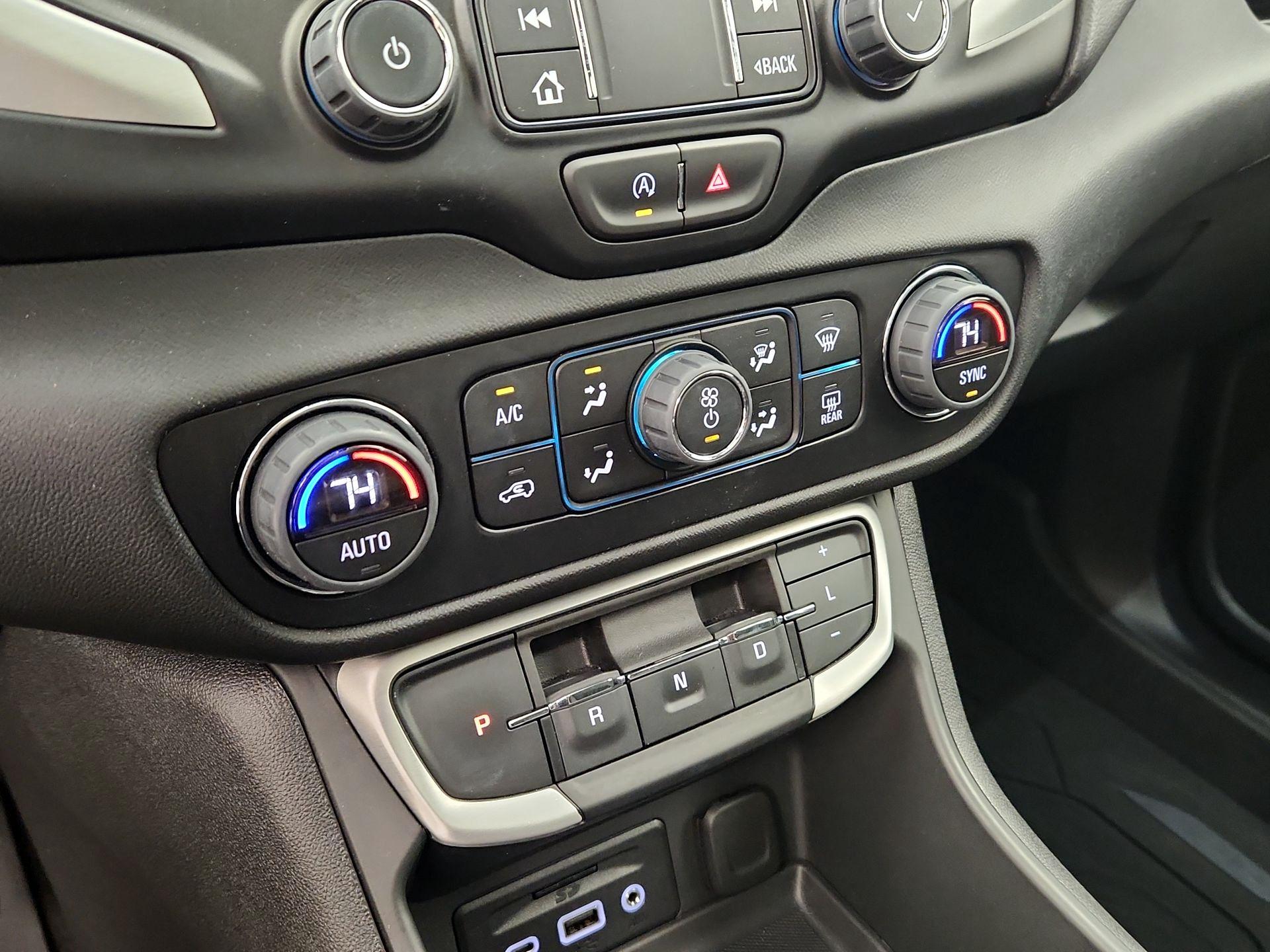 Thumbnail: 2023 GMC Terrain - 16