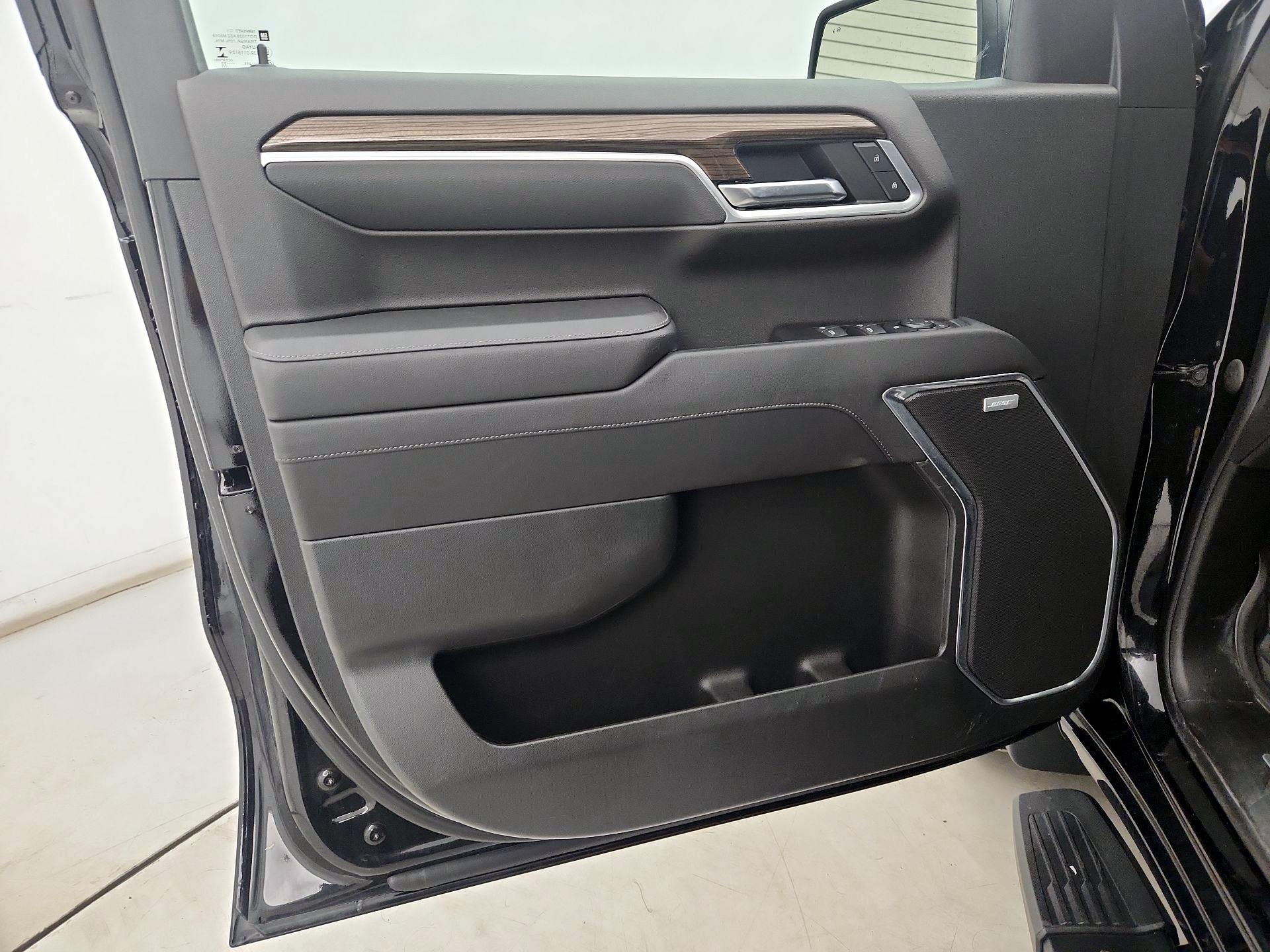 Thumbnail: 2022 Chevrolet Silverado 1500 - 12