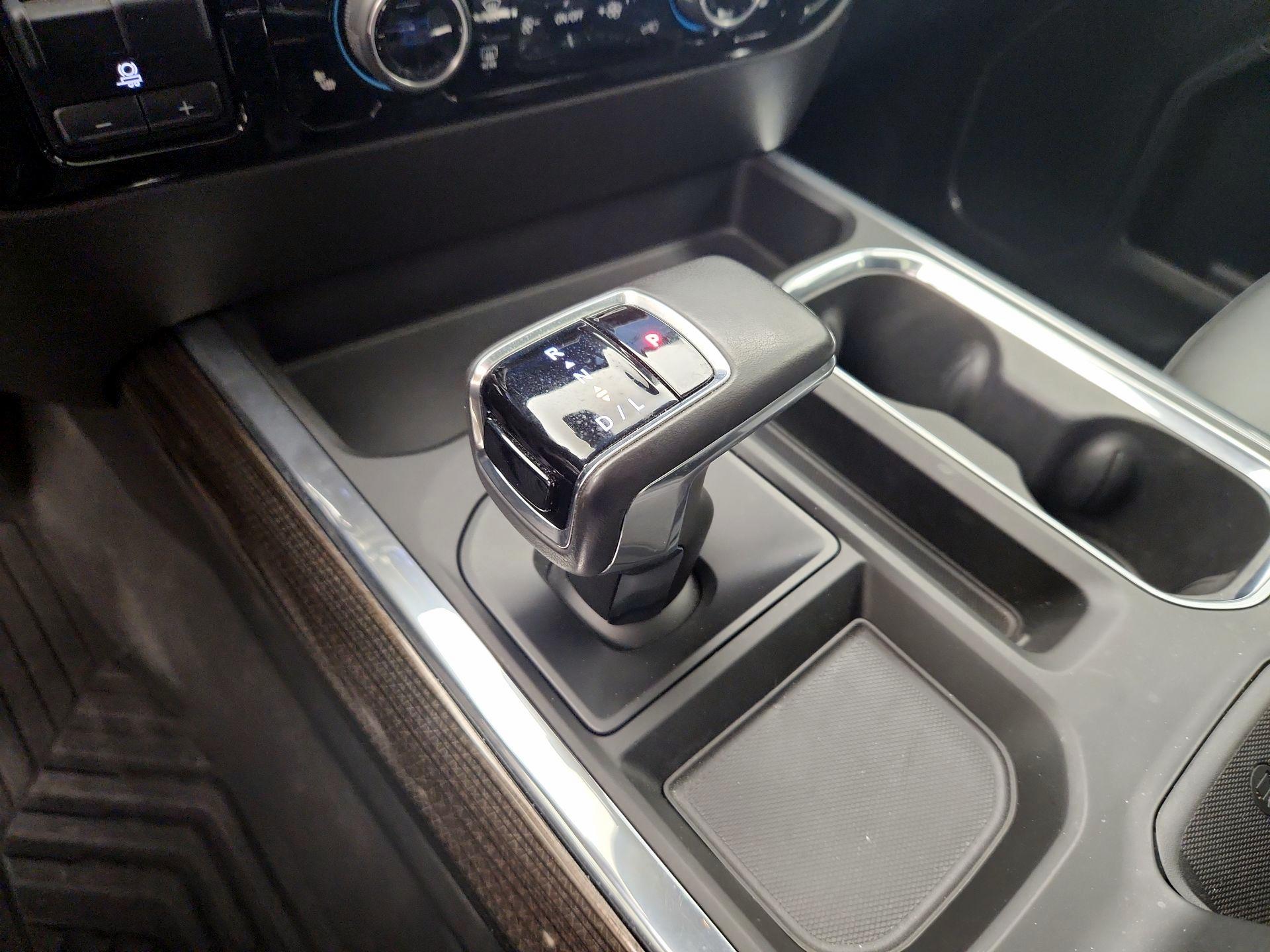 Thumbnail: 2022 Chevrolet Silverado 1500 - 17