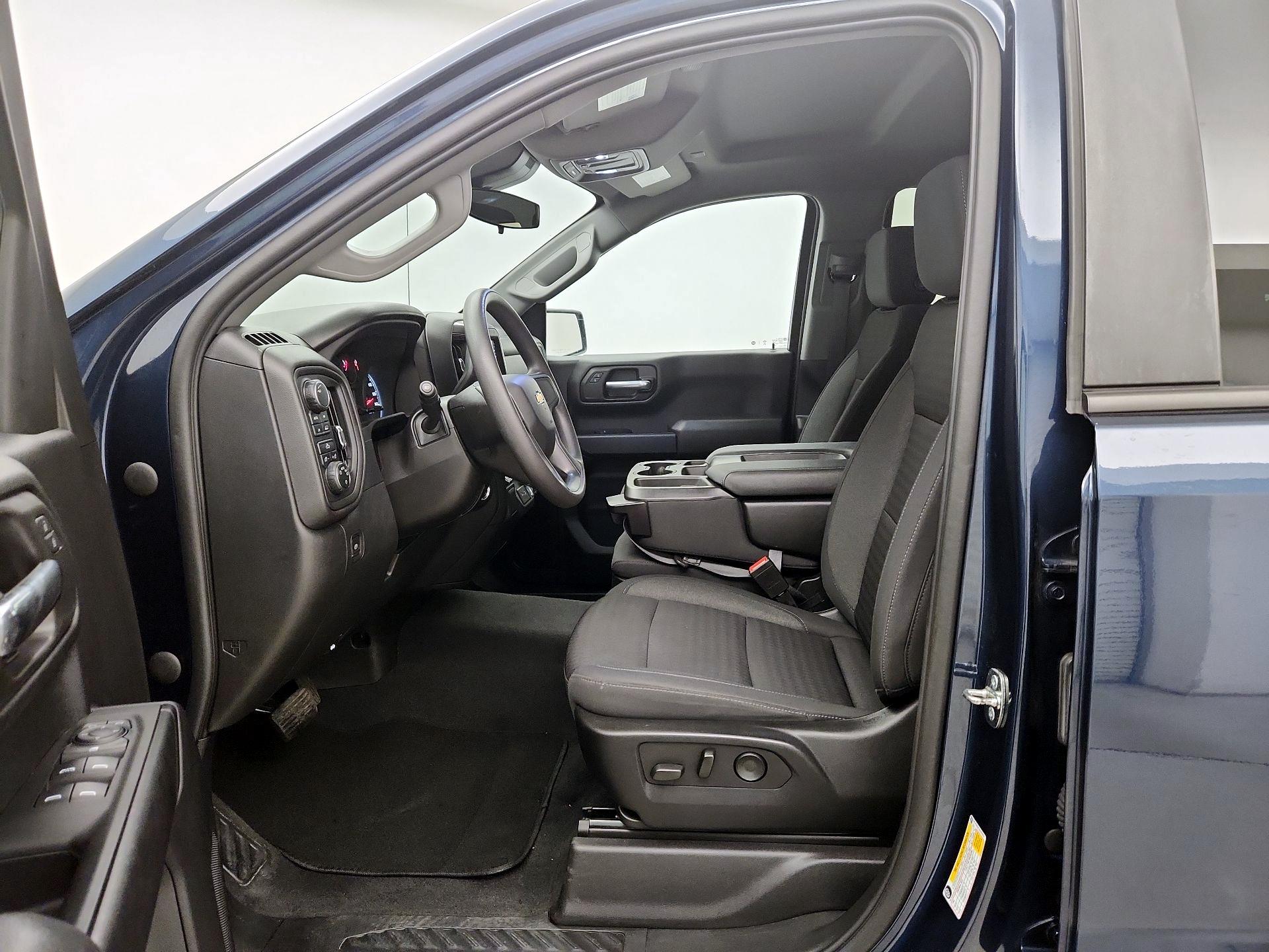 Thumbnail: 2022 Chevrolet Silverado 1500 - 11