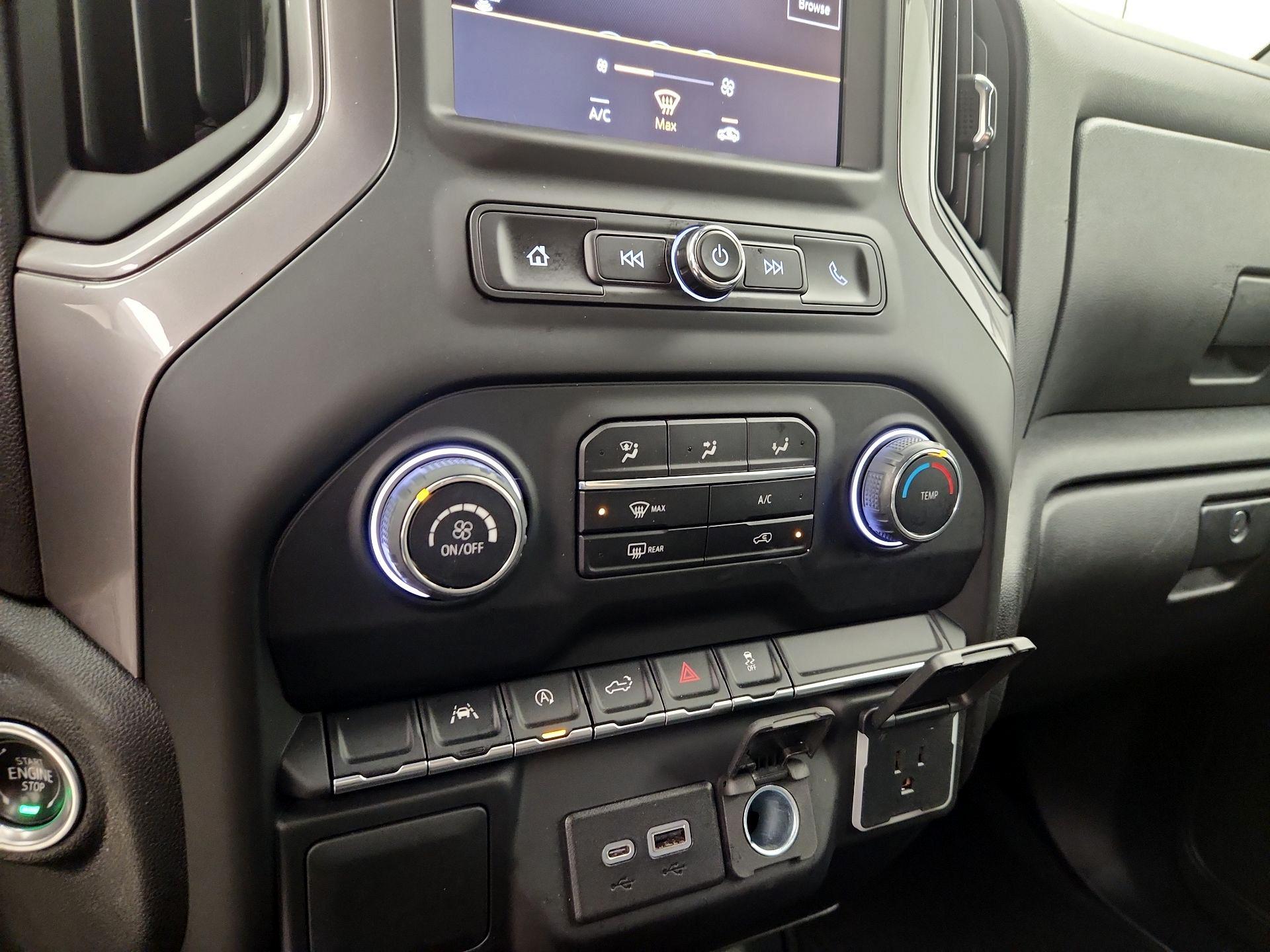 Thumbnail: 2022 Chevrolet Silverado 1500 - 16