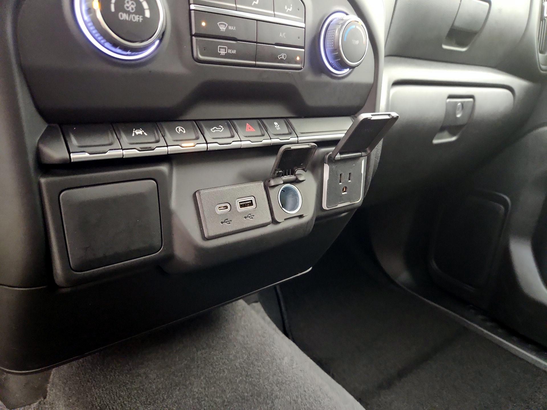 Thumbnail: 2022 Chevrolet Silverado 1500 - 18