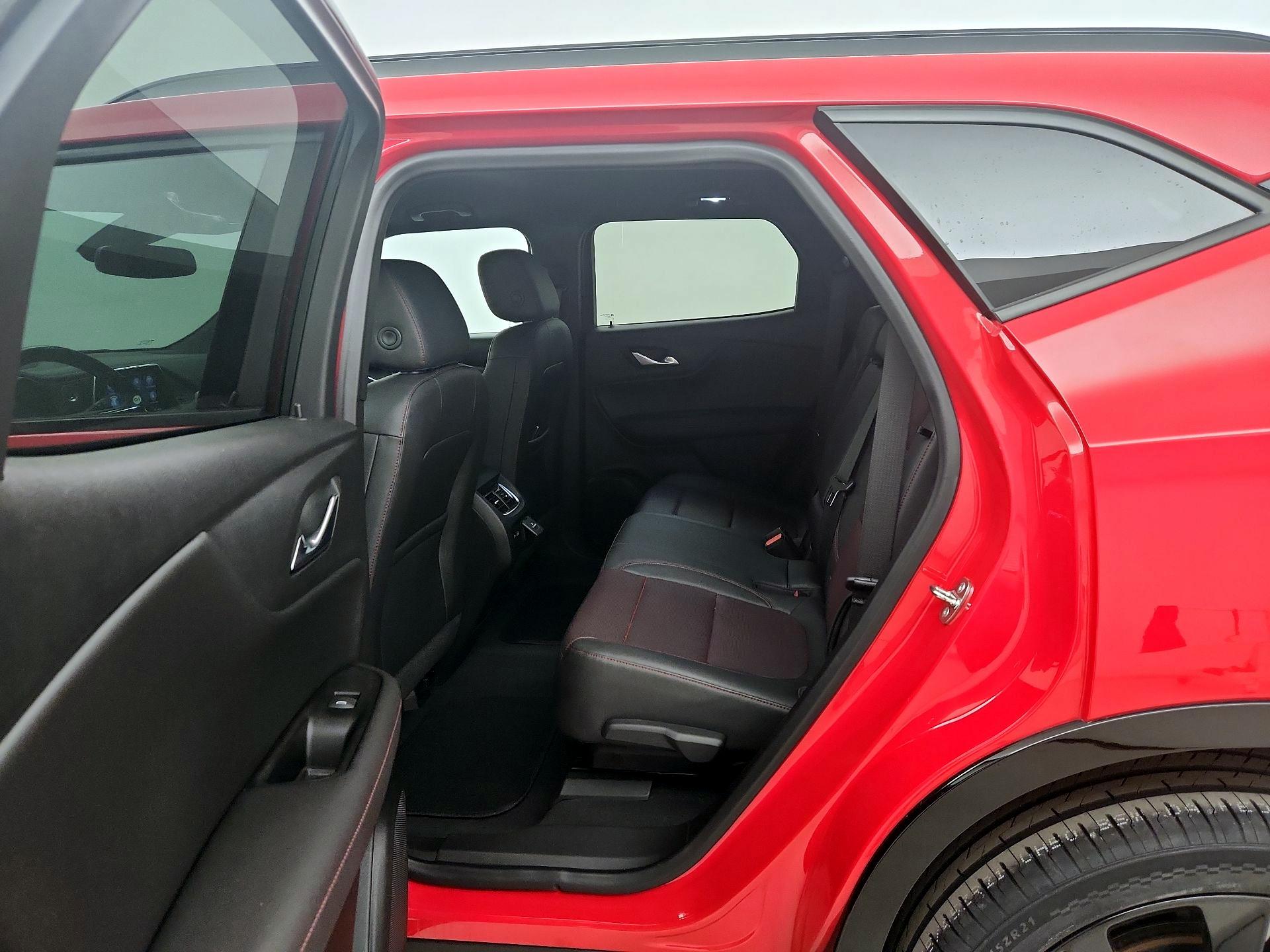 Thumbnail: 2022 Chevrolet Blazer - 19