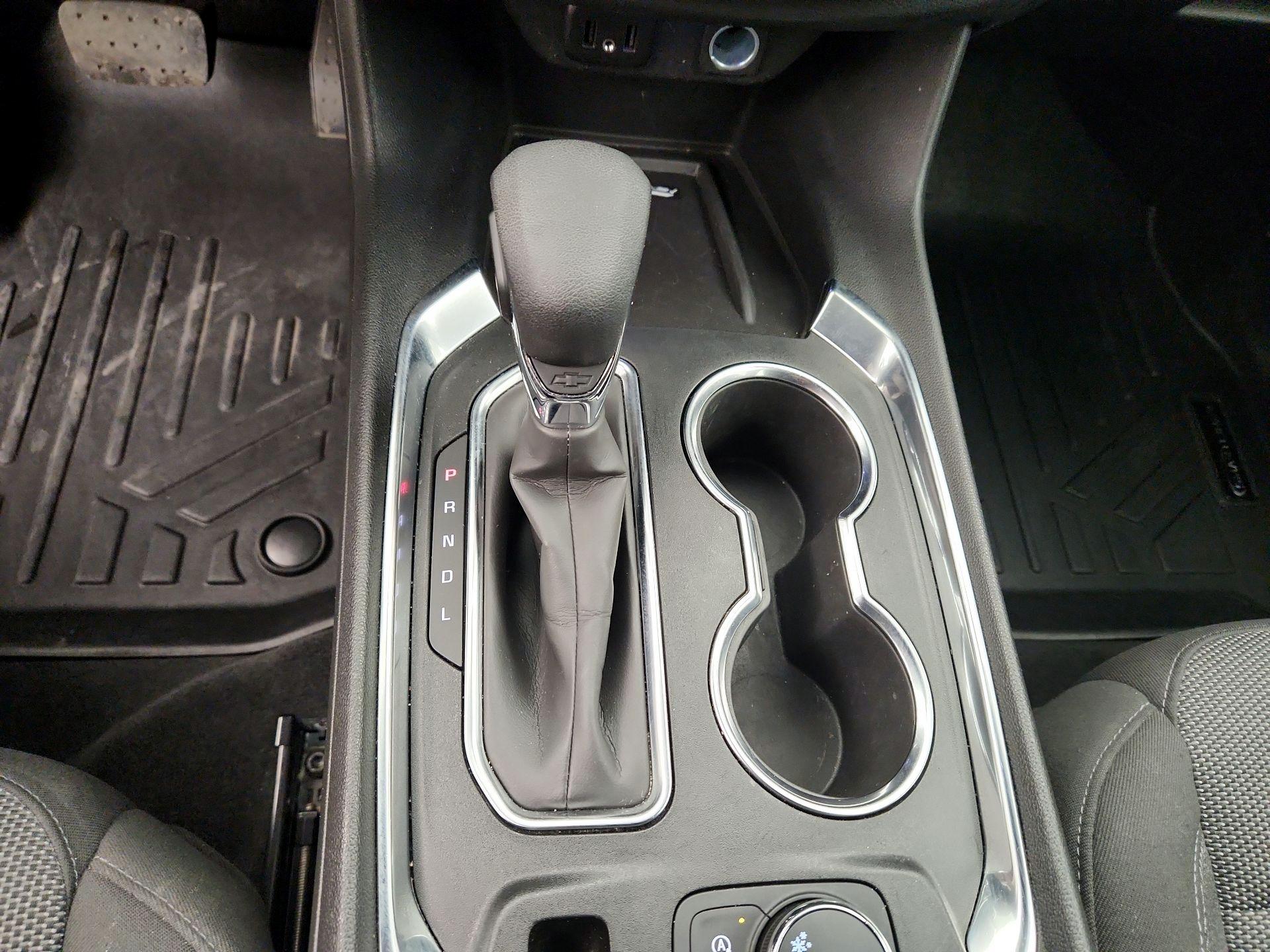 Thumbnail: 2023 Chevrolet Traverse - 17